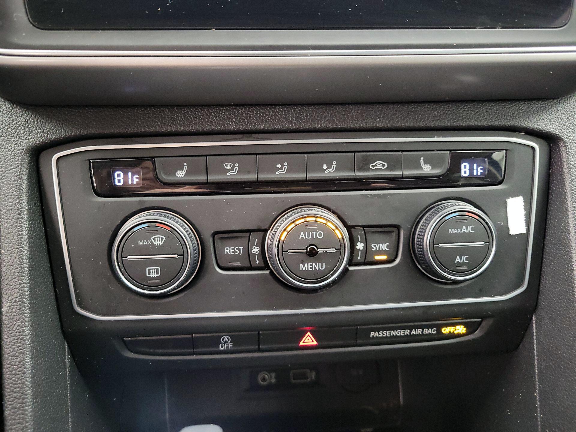 Thumbnail: 2019 Volkswagen Atlas - 16
