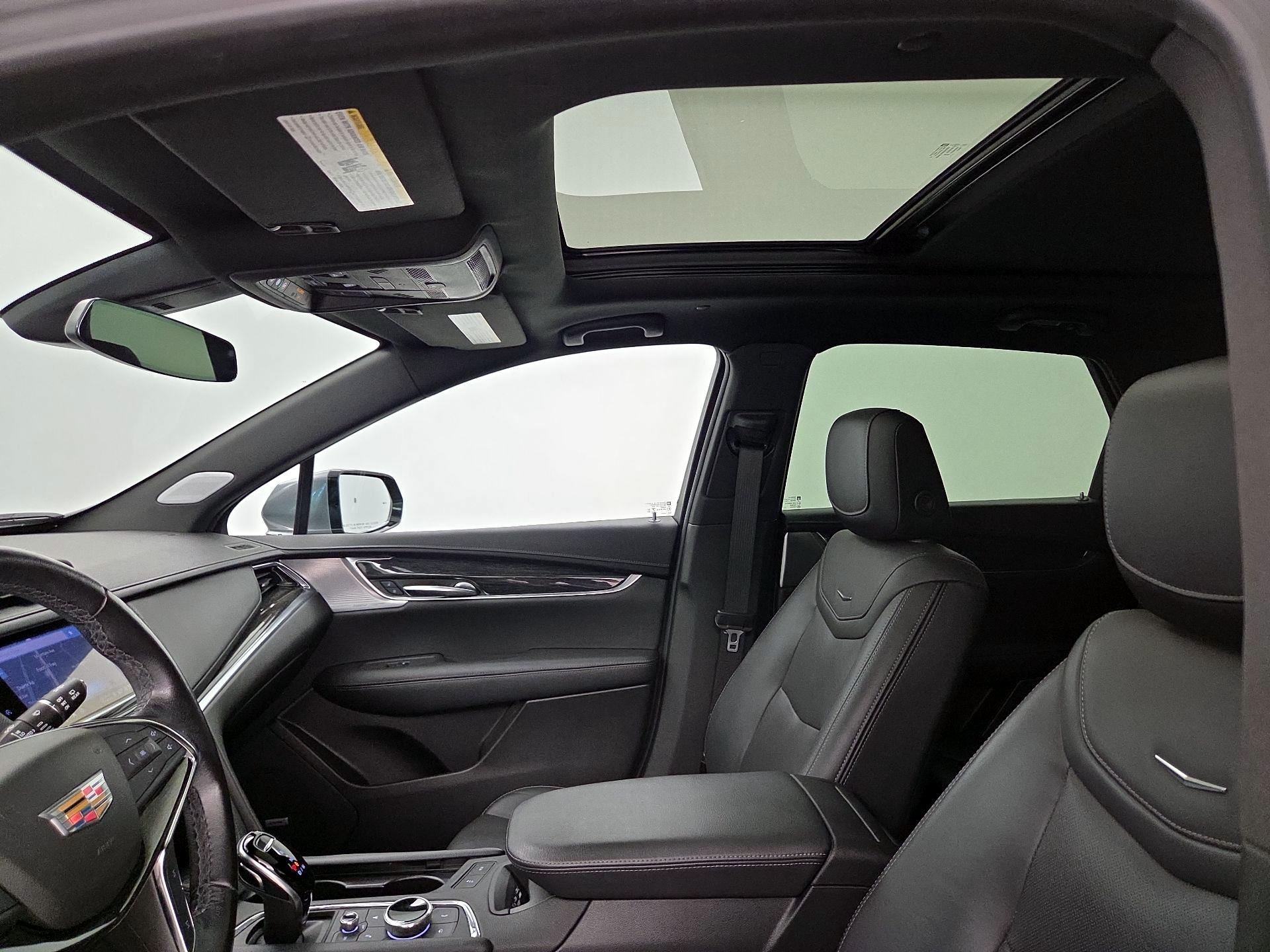 Thumbnail: 2022 Cadillac XT5 - 20