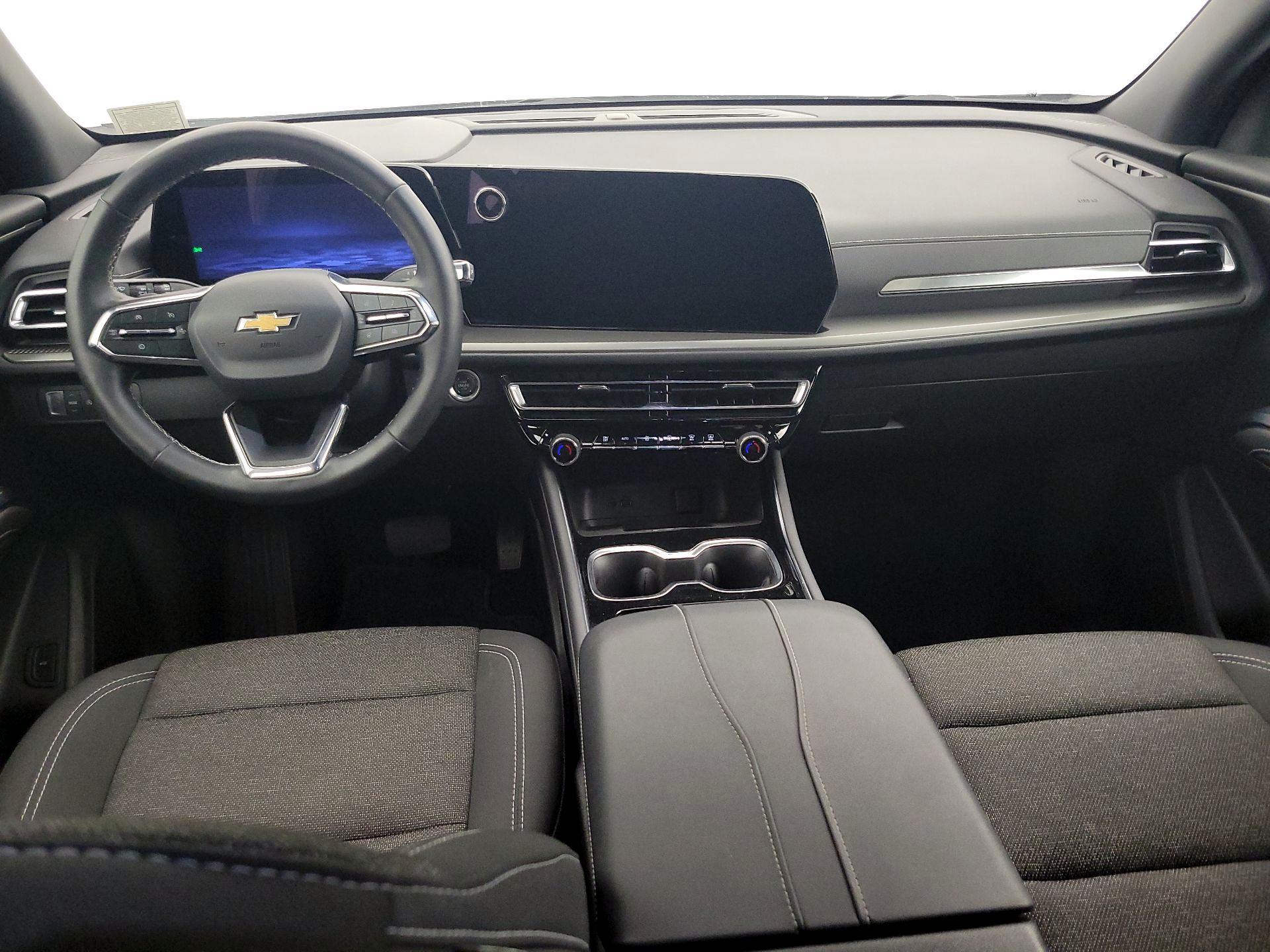 Thumbnail: 2025 Chevrolet Traverse - 9