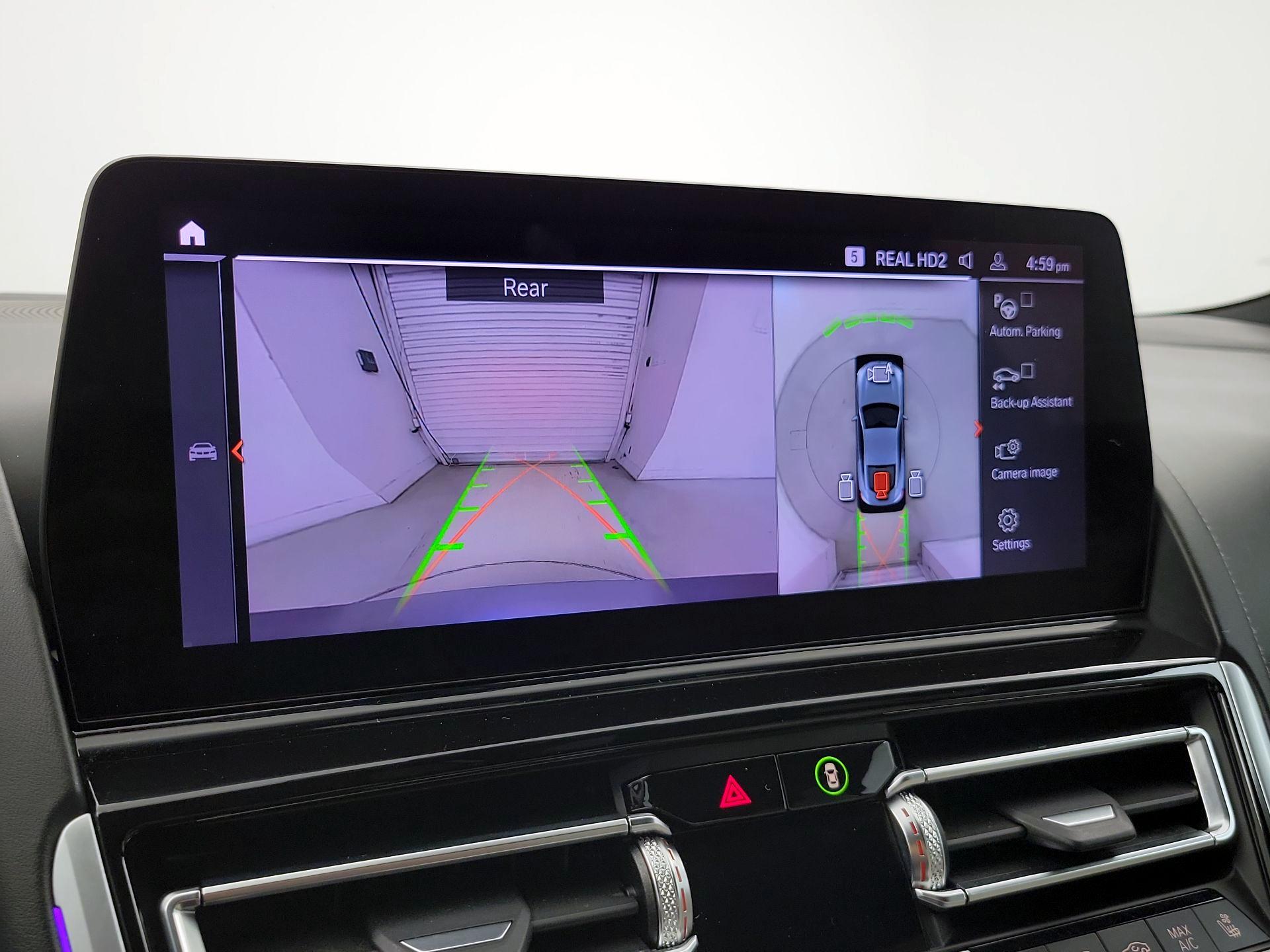 Thumbnail: 2023 BMW 8 Series - 15