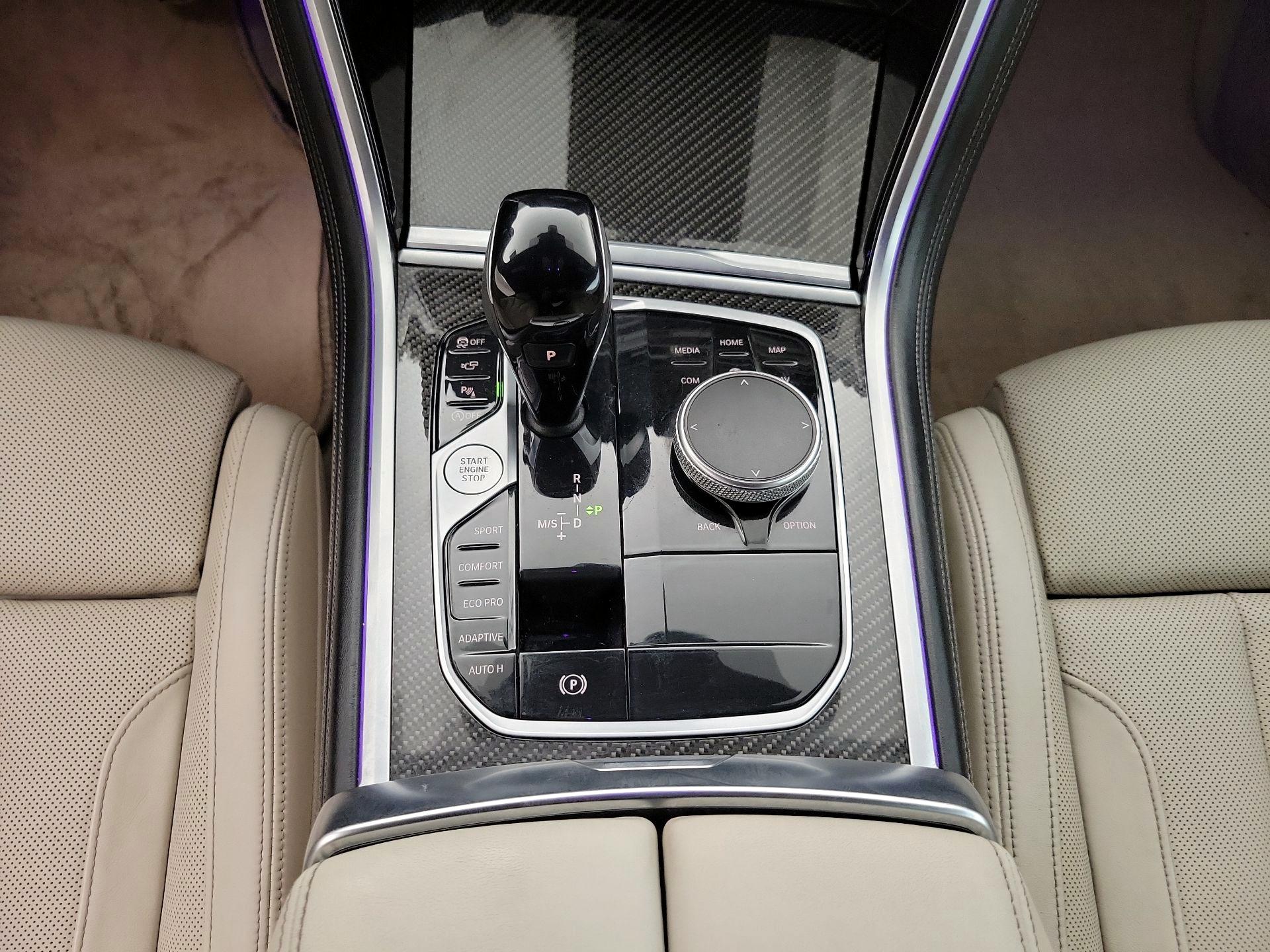 Thumbnail: 2023 BMW 8 Series - 18