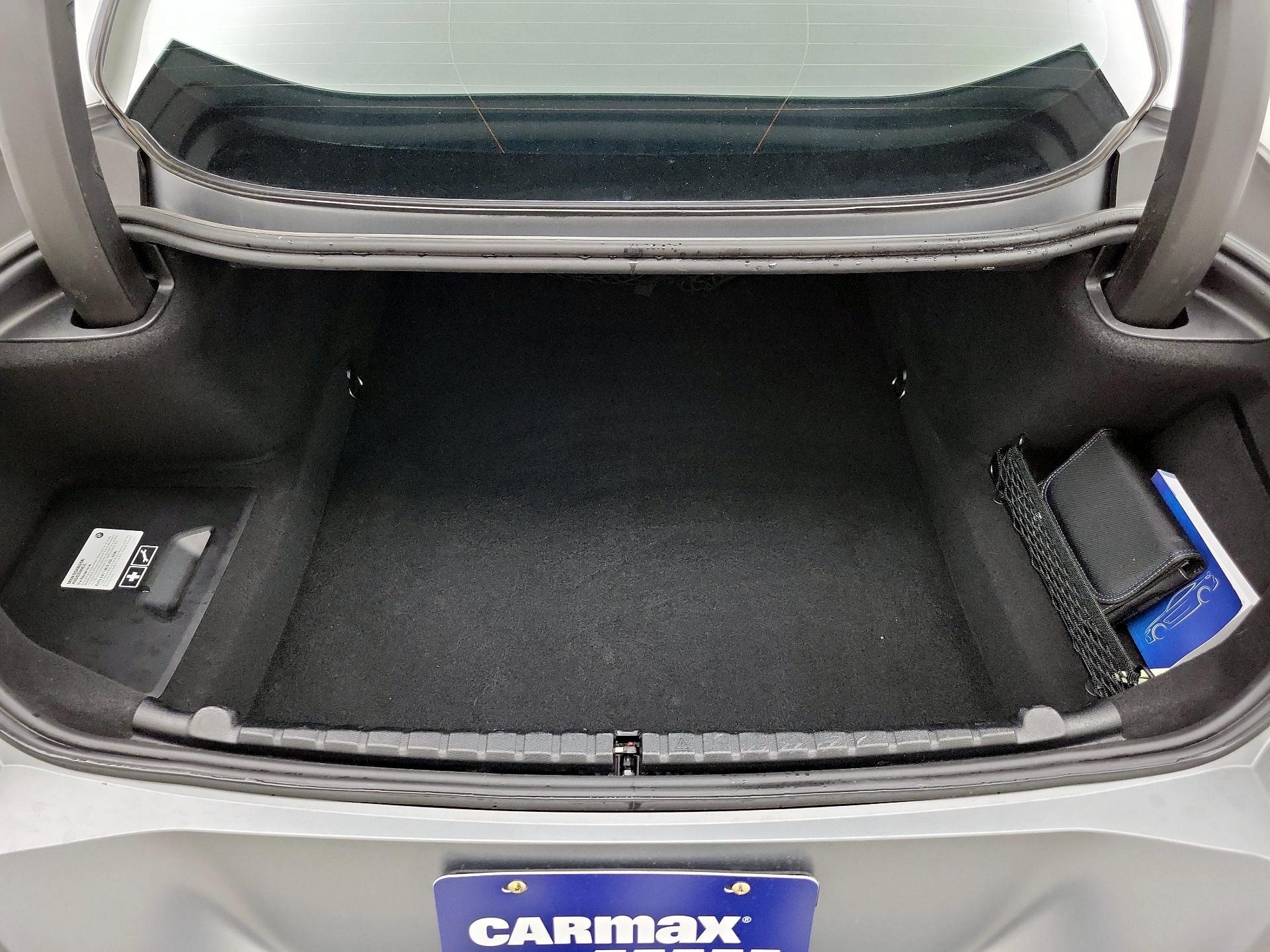 Thumbnail: 2023 BMW 8 Series - 20