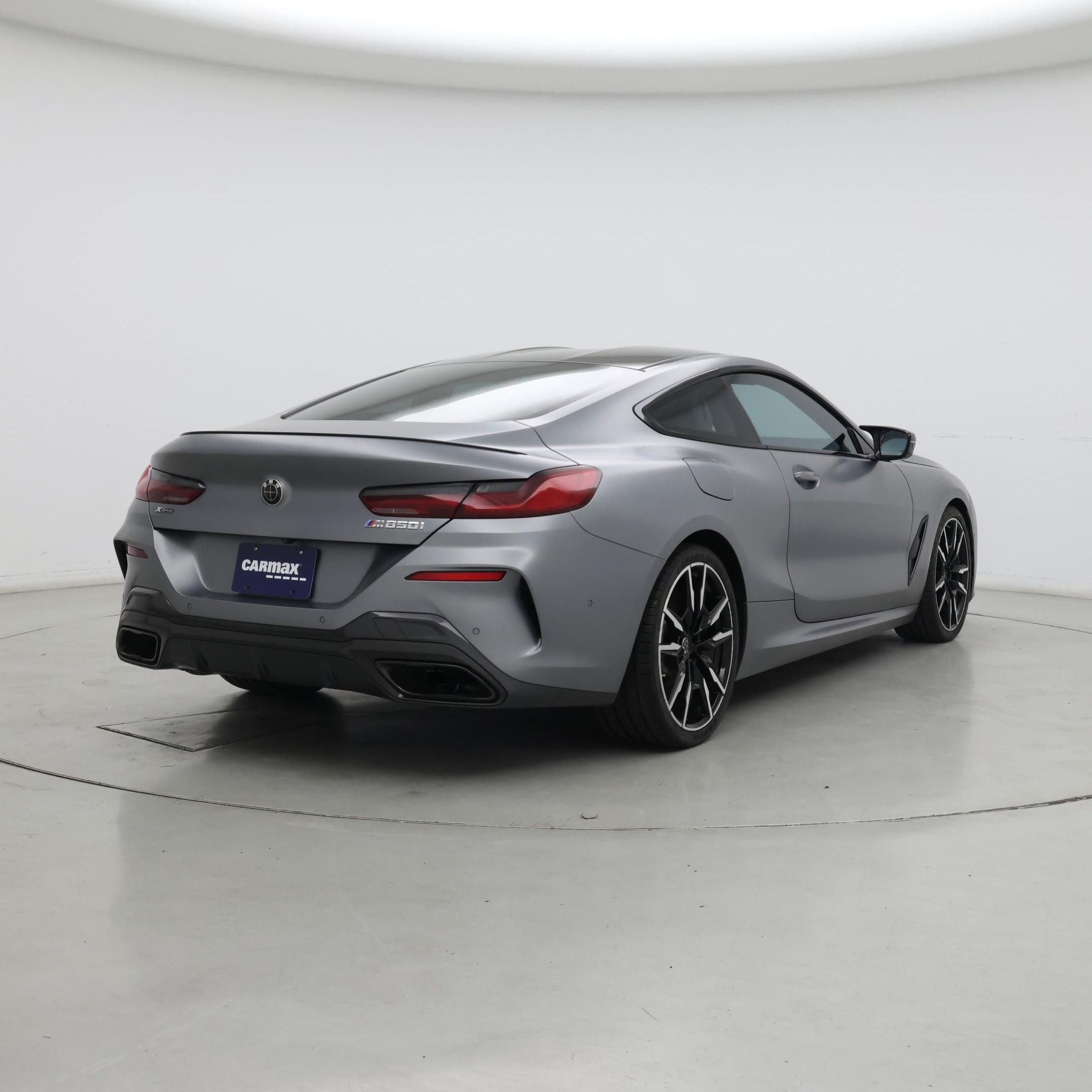 Thumbnail: 2023 BMW 8 Series - 8