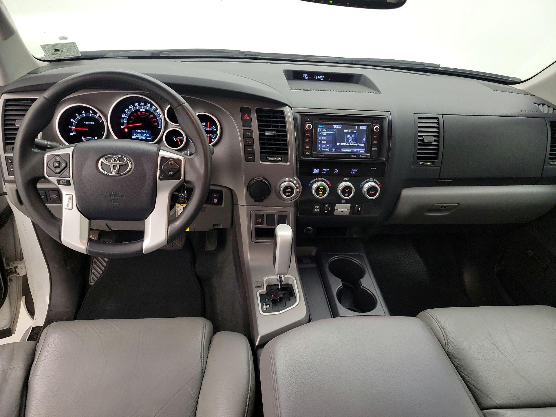 Thumbnail: 2017 Toyota Sequoia - 9