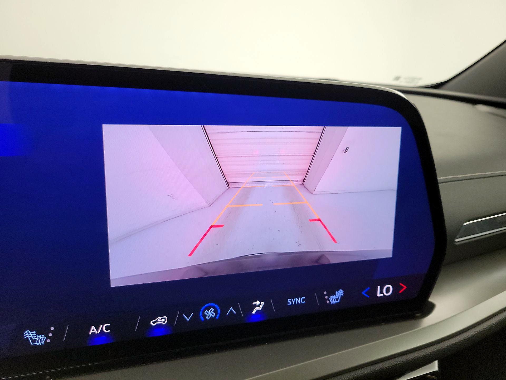 Thumbnail: 2025 Chevrolet Traverse - 15