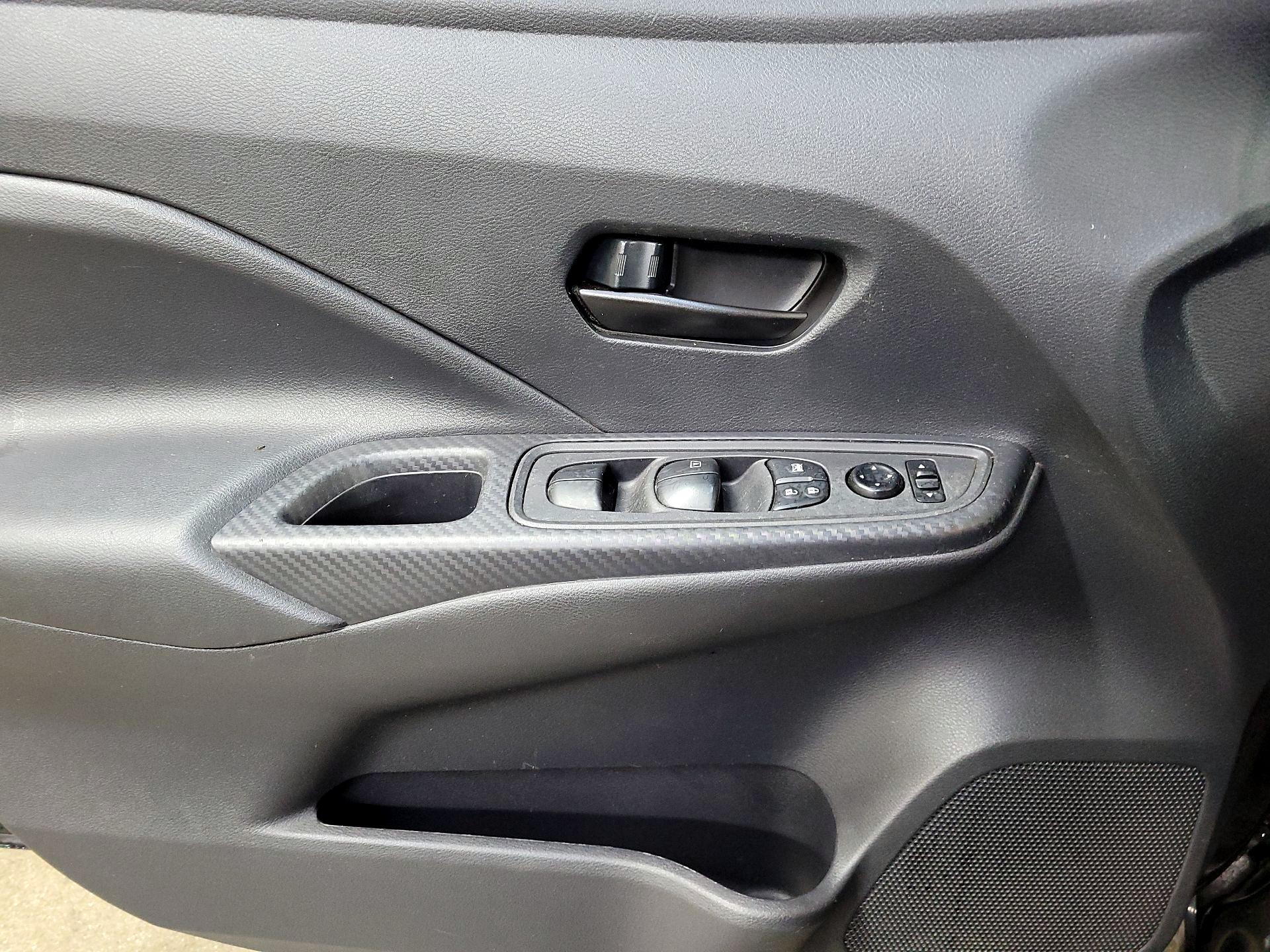 Thumbnail: 2020 Nissan Versa - 12