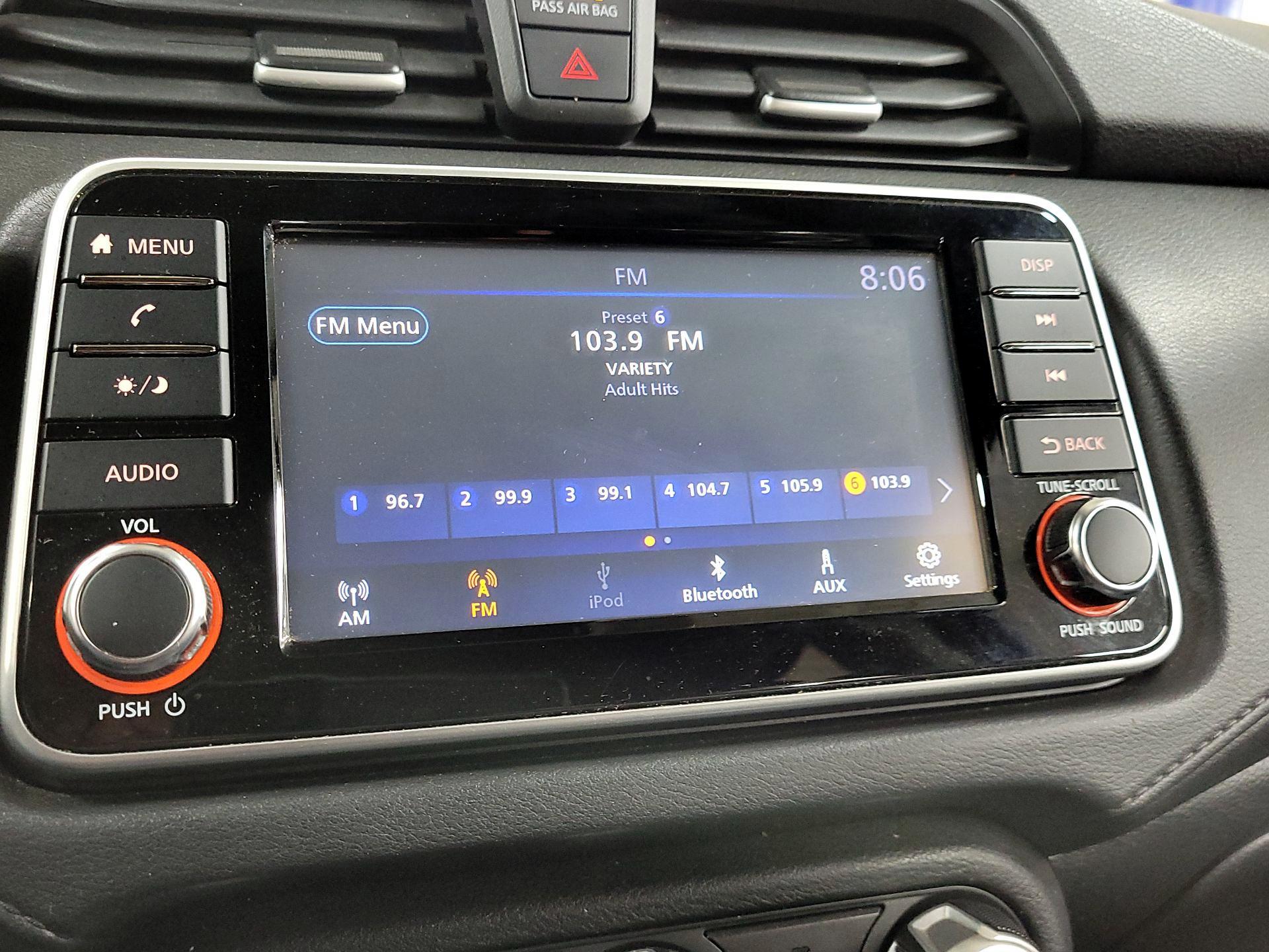 Thumbnail: 2020 Nissan Versa - 15