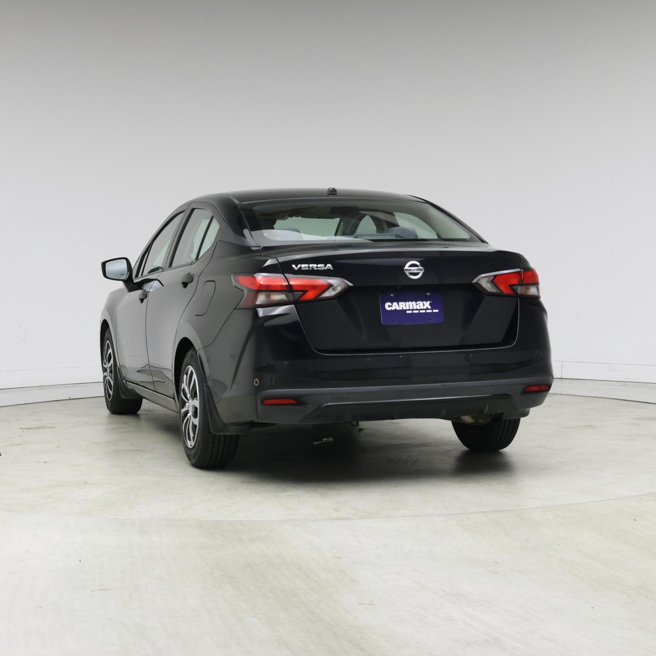 Thumbnail: 2020 Nissan Versa - 6