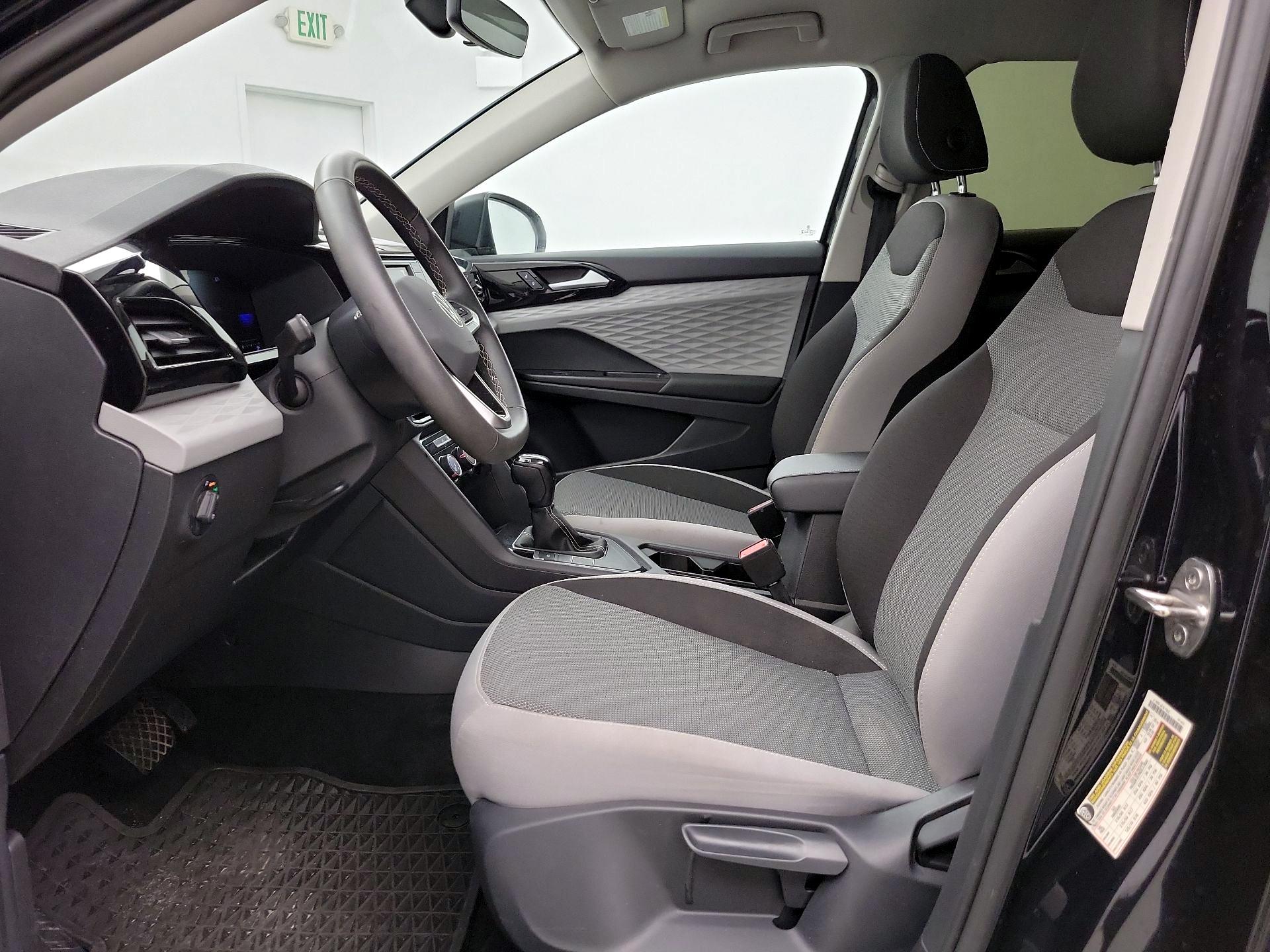 Thumbnail: 2023 Volkswagen Taos - 11