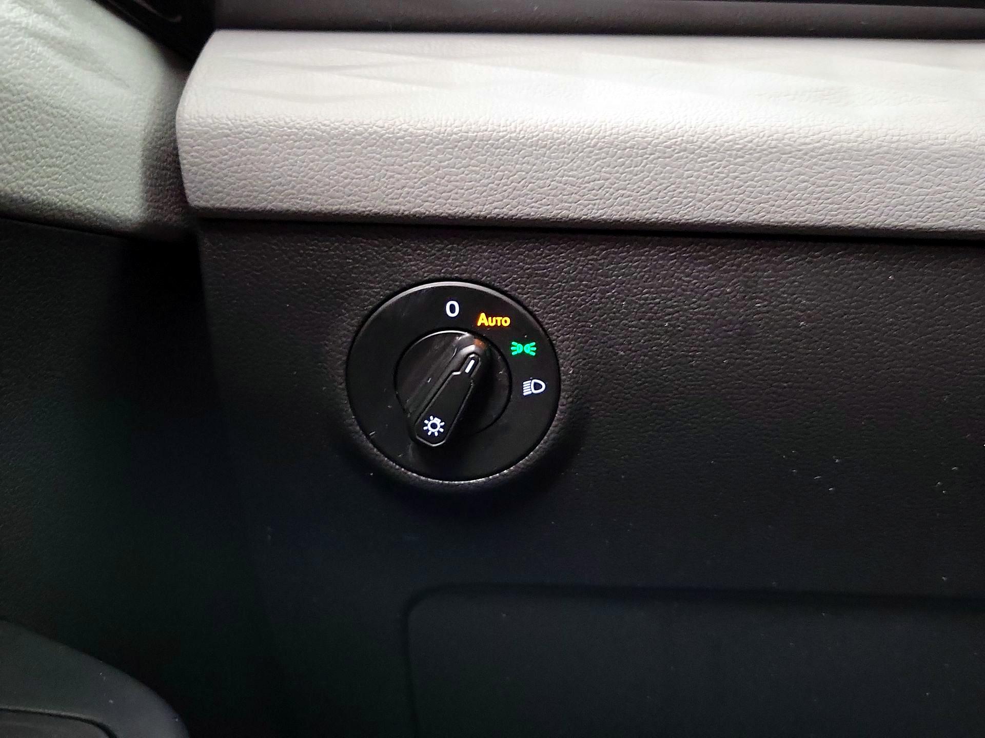 Thumbnail: 2023 Volkswagen Taos - 13