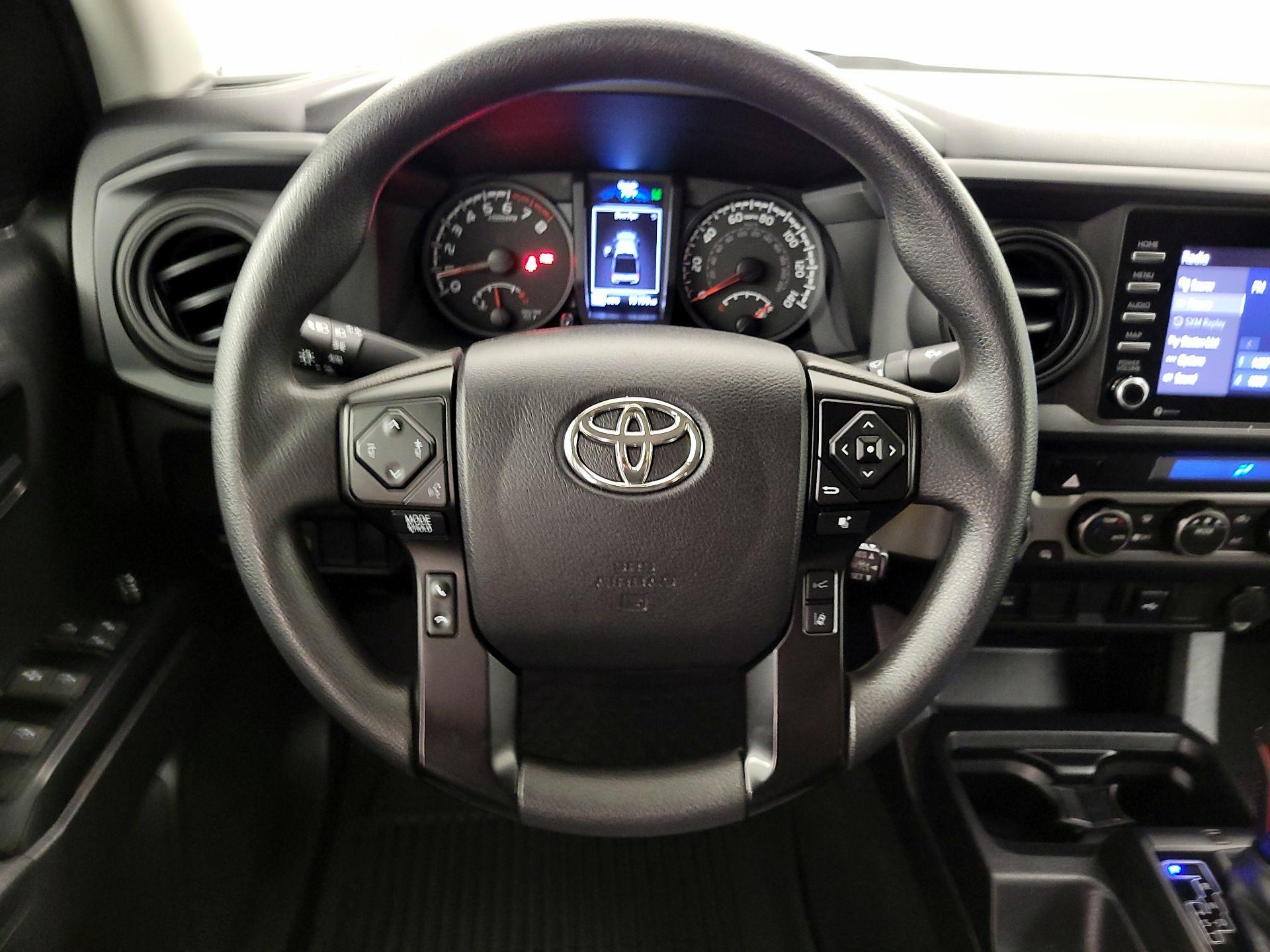 Thumbnail: 2022 Toyota Tacoma - 10