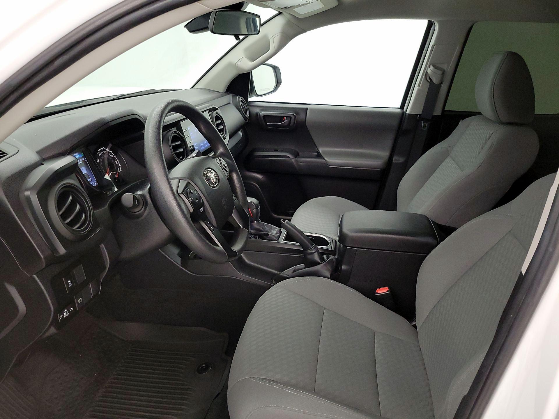 Thumbnail: 2022 Toyota Tacoma - 11