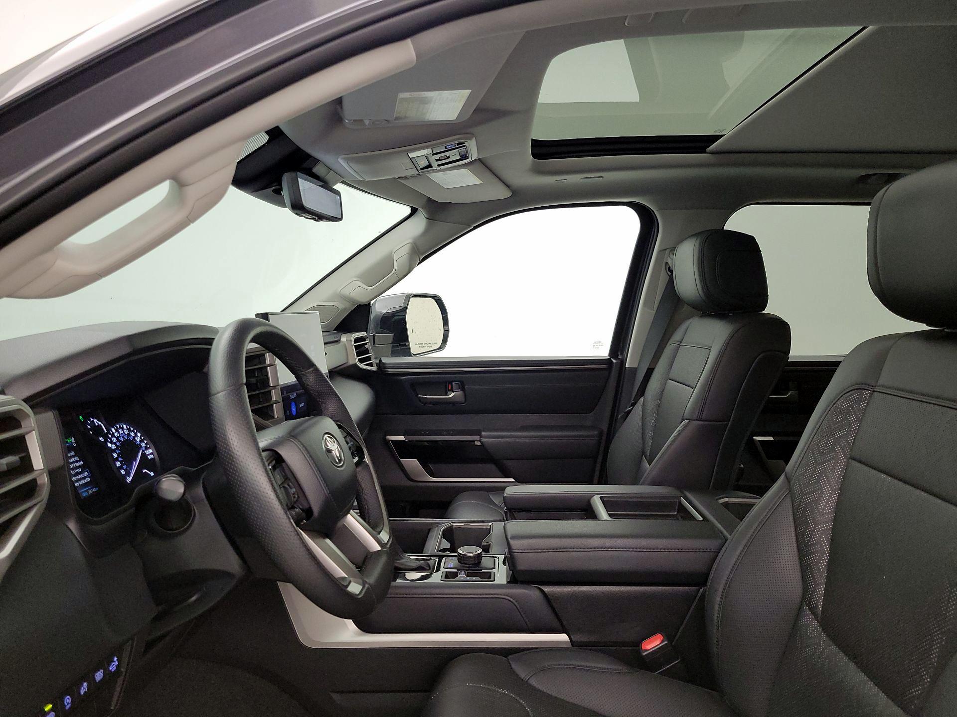 Thumbnail: 2022 Toyota Tundra - 19