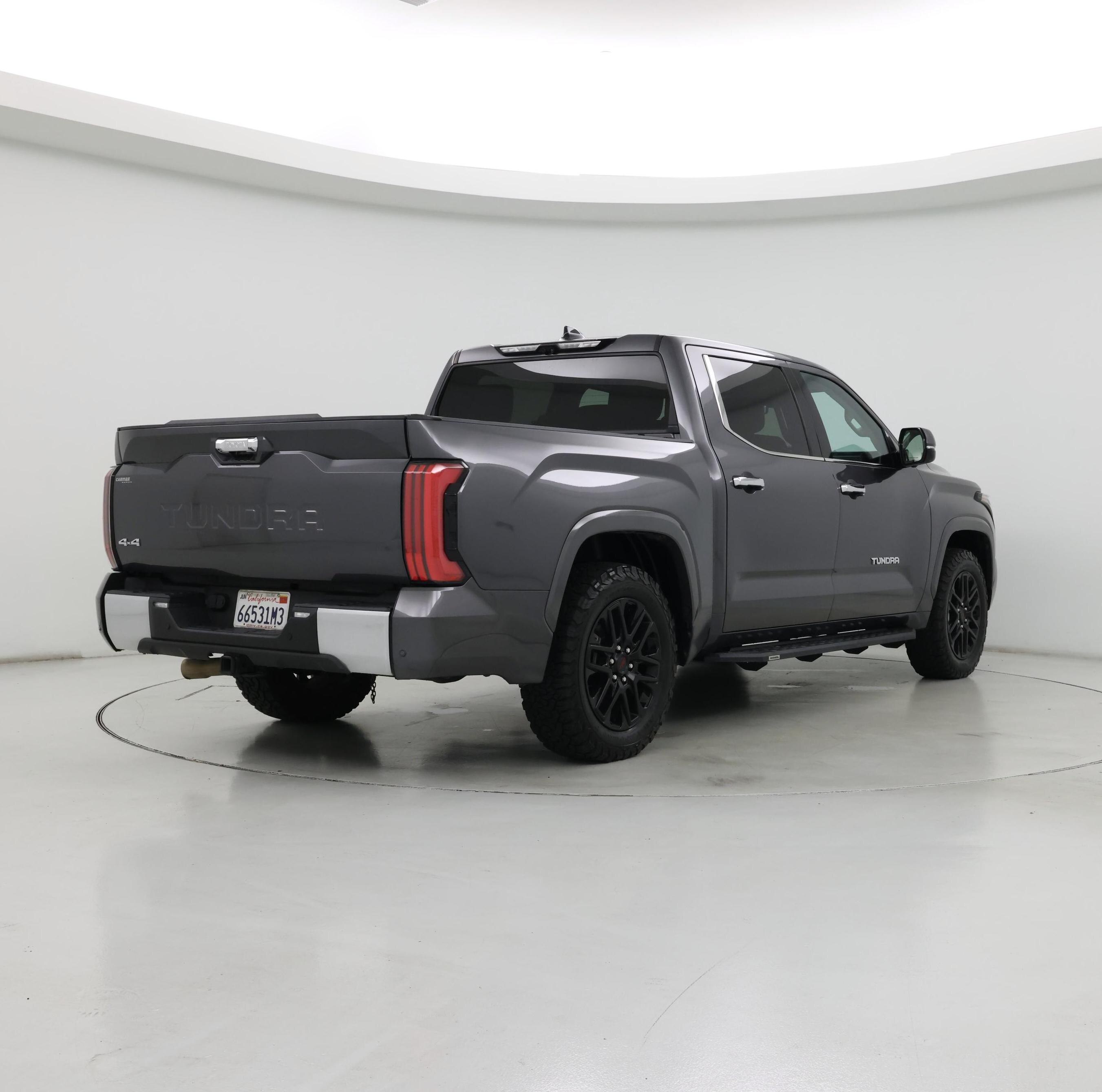 Thumbnail: 2022 Toyota Tundra - 8