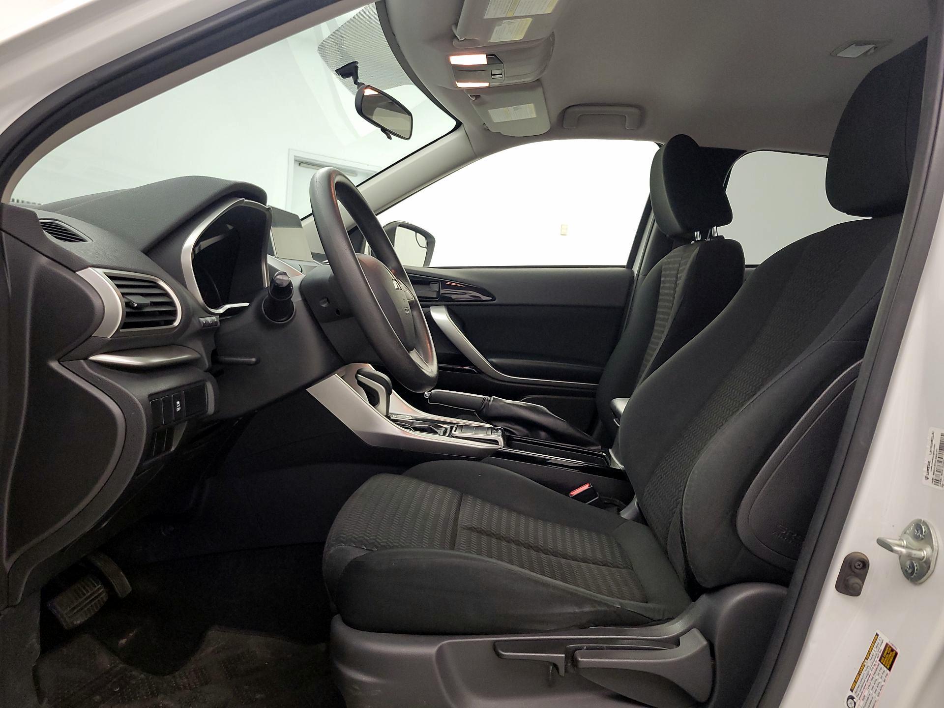 Thumbnail: 2019 Mitsubishi Eclipse Cross - 11