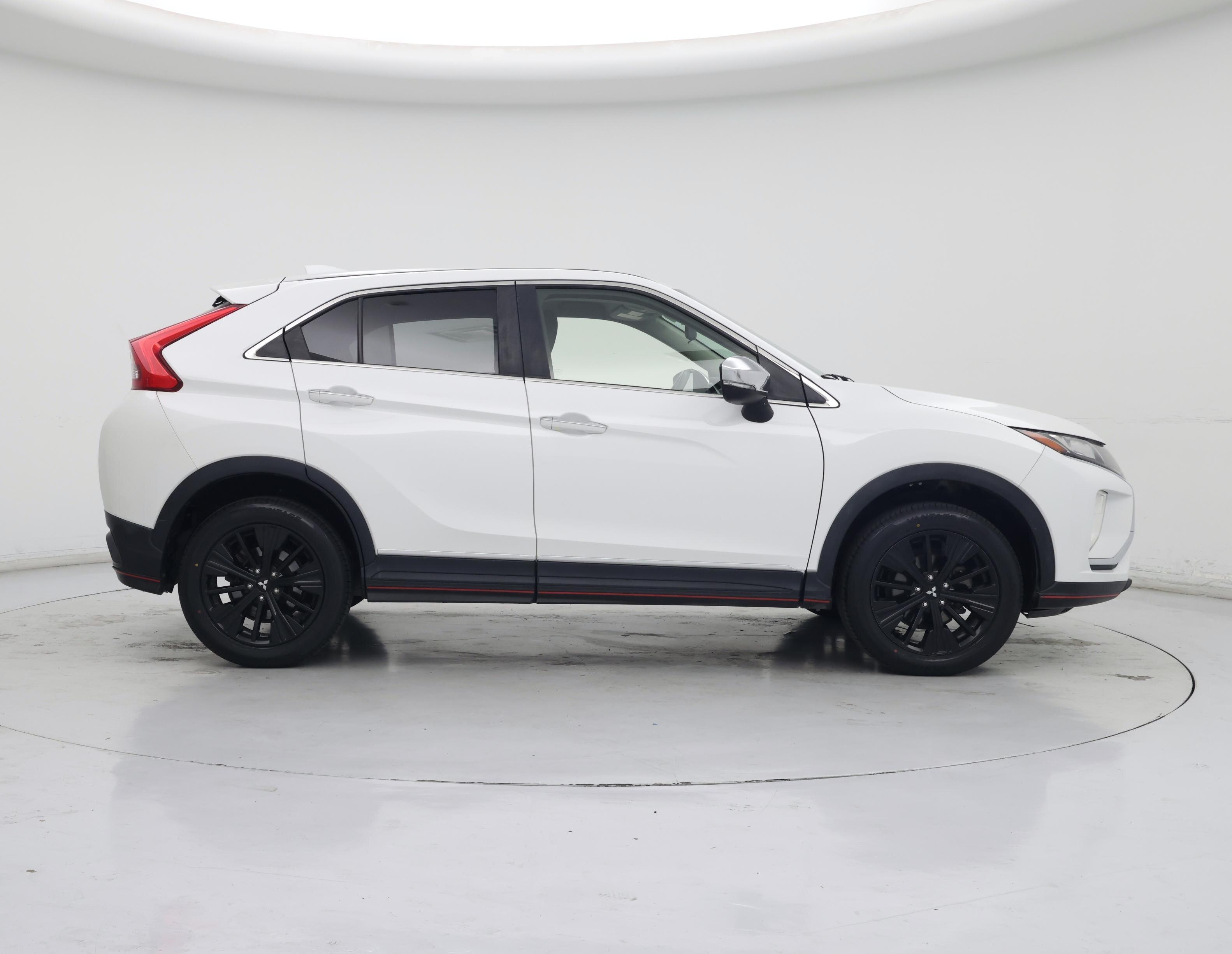 Thumbnail: 2019 Mitsubishi Eclipse Cross - 7