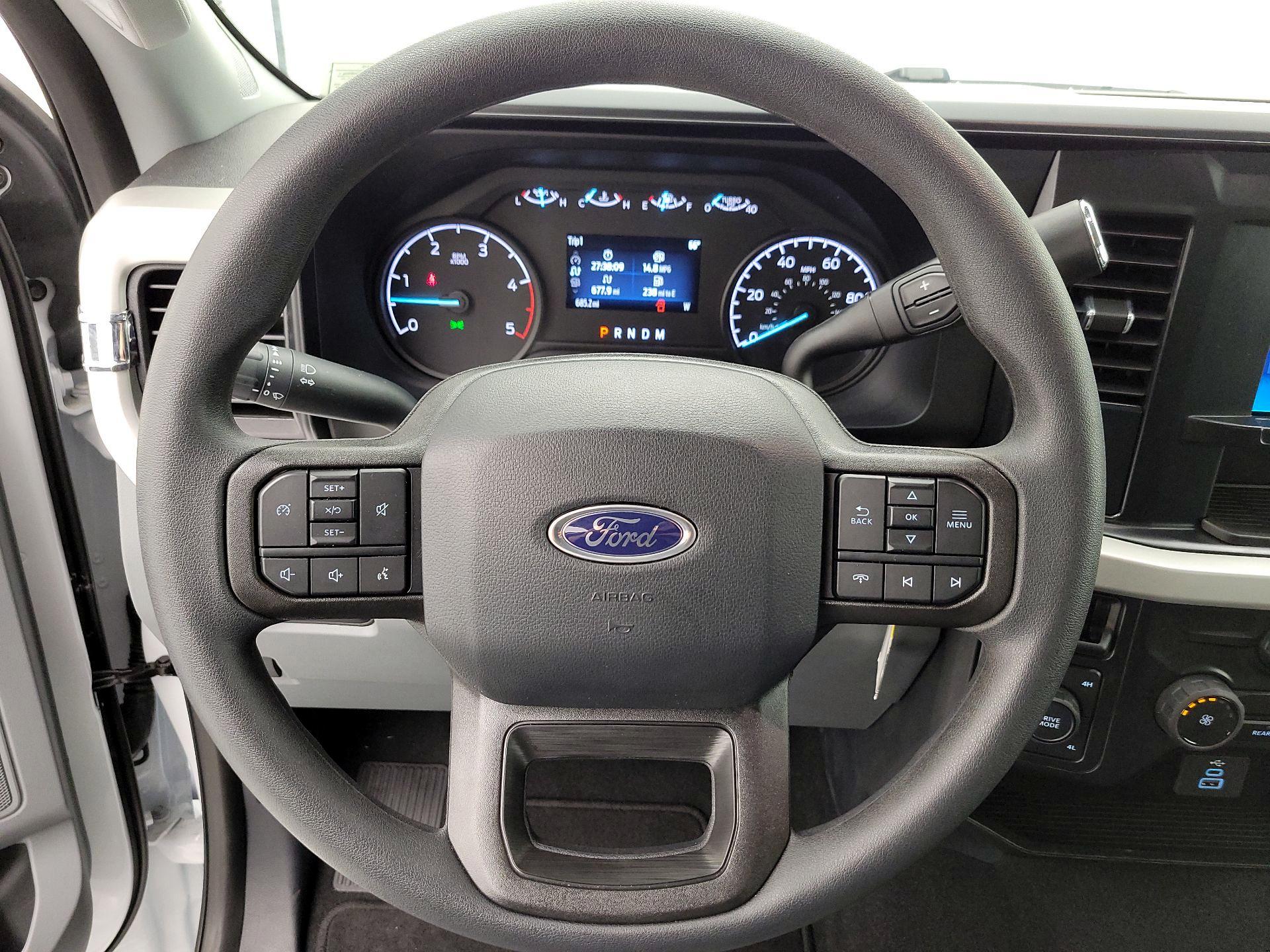 Thumbnail: 2025 Ford F-250 - 10