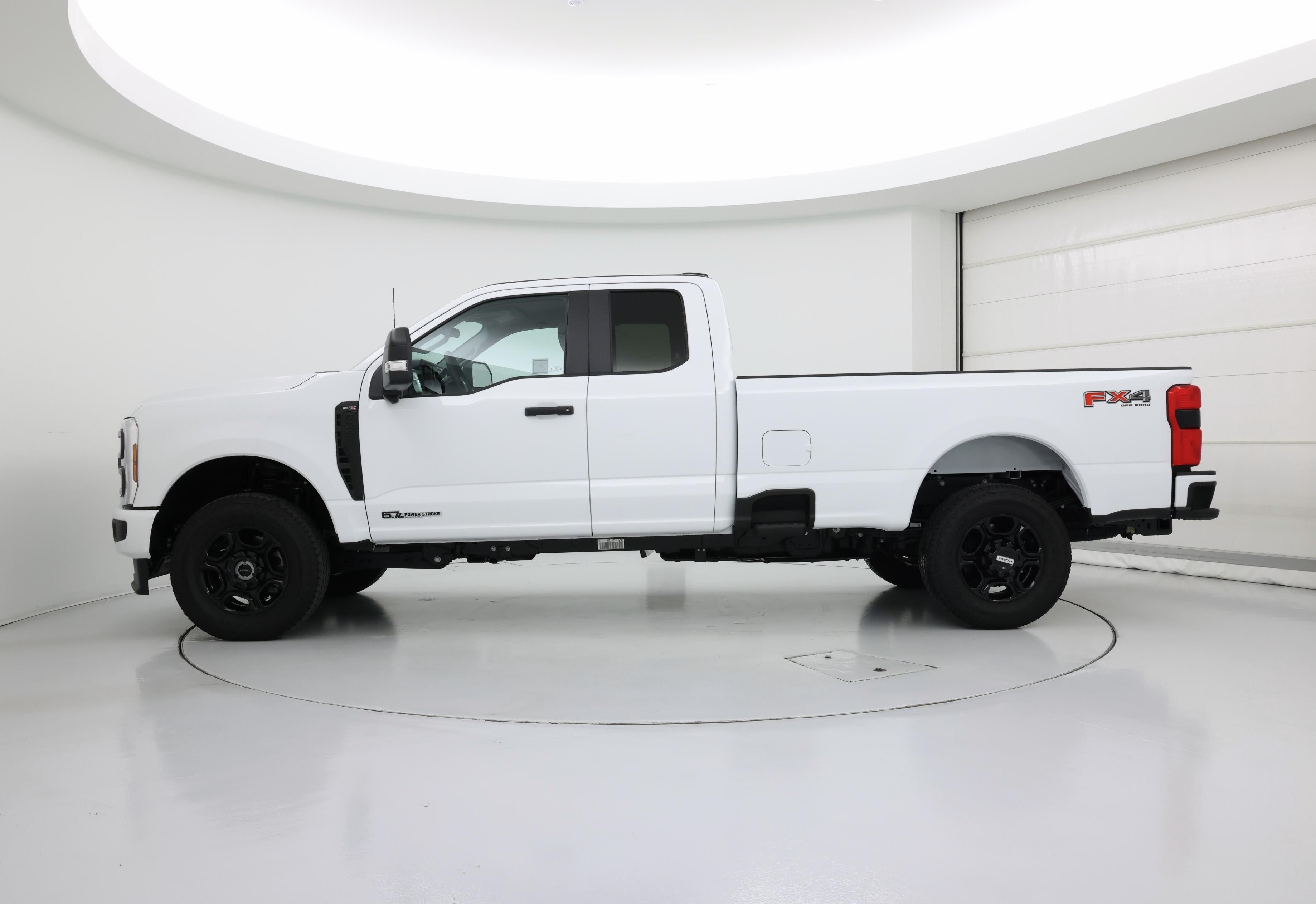 Thumbnail: 2025 Ford F-250 - 3