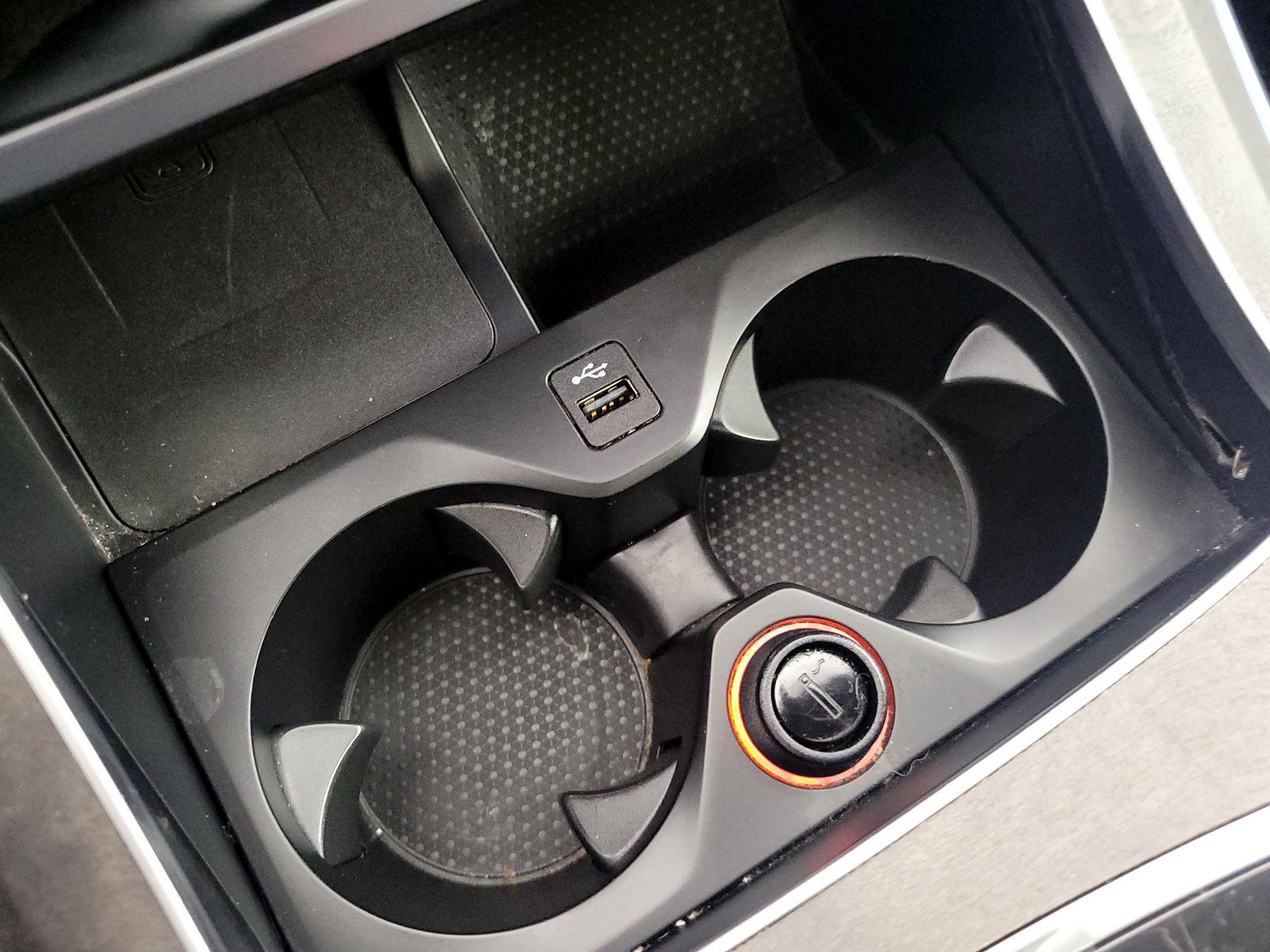 Thumbnail: 2019 BMW X5 - 19