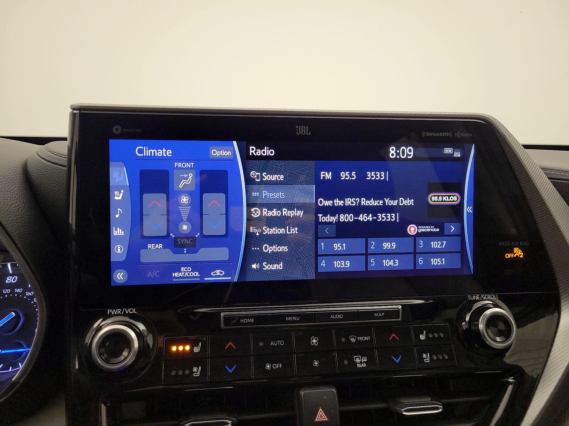 Thumbnail: 2020 Toyota Highlander - 16