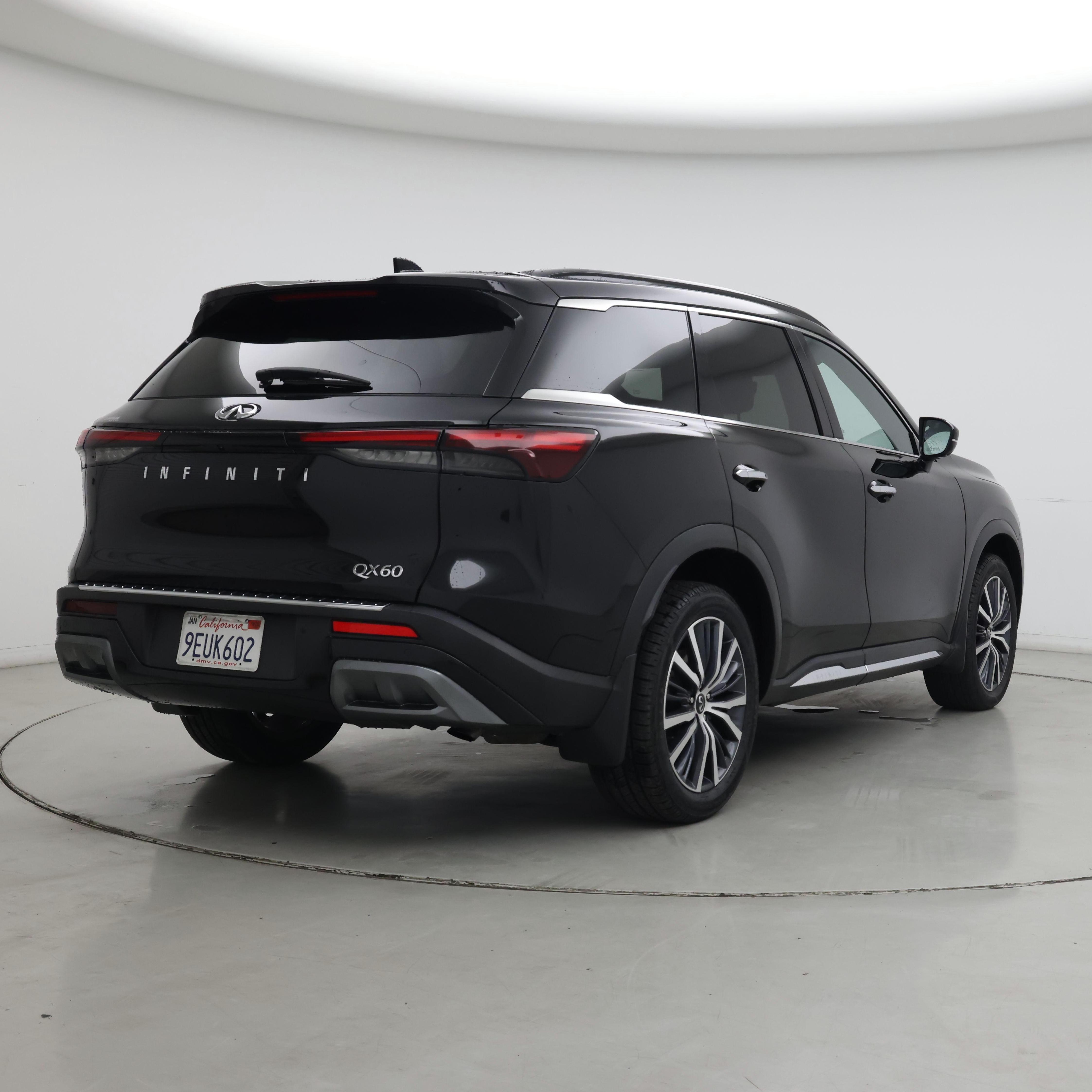 Thumbnail: 2023 INFINITI QX60 - 8