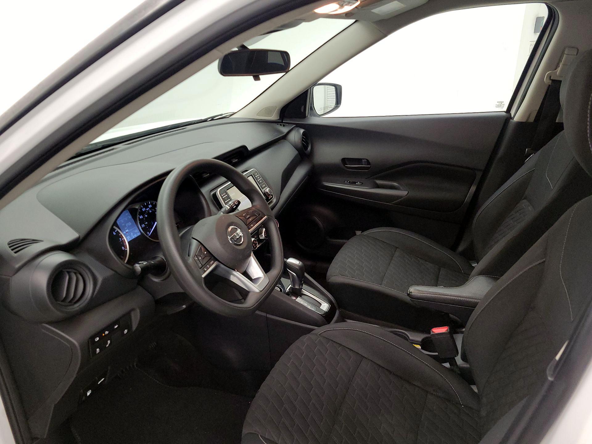 Thumbnail: 2021 Nissan Kicks - 11