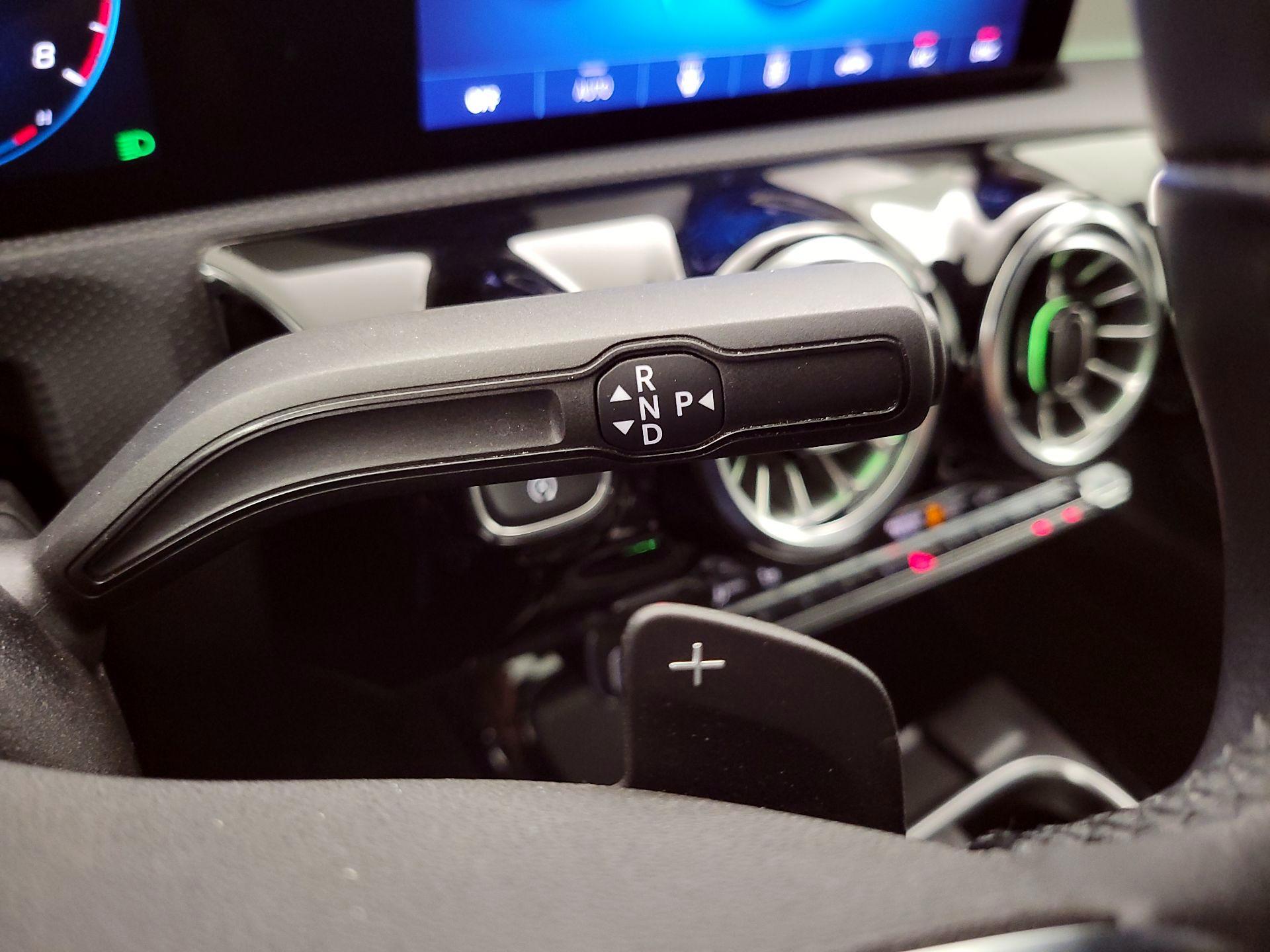 Thumbnail: 2023 Mercedes-Benz CLA - 17