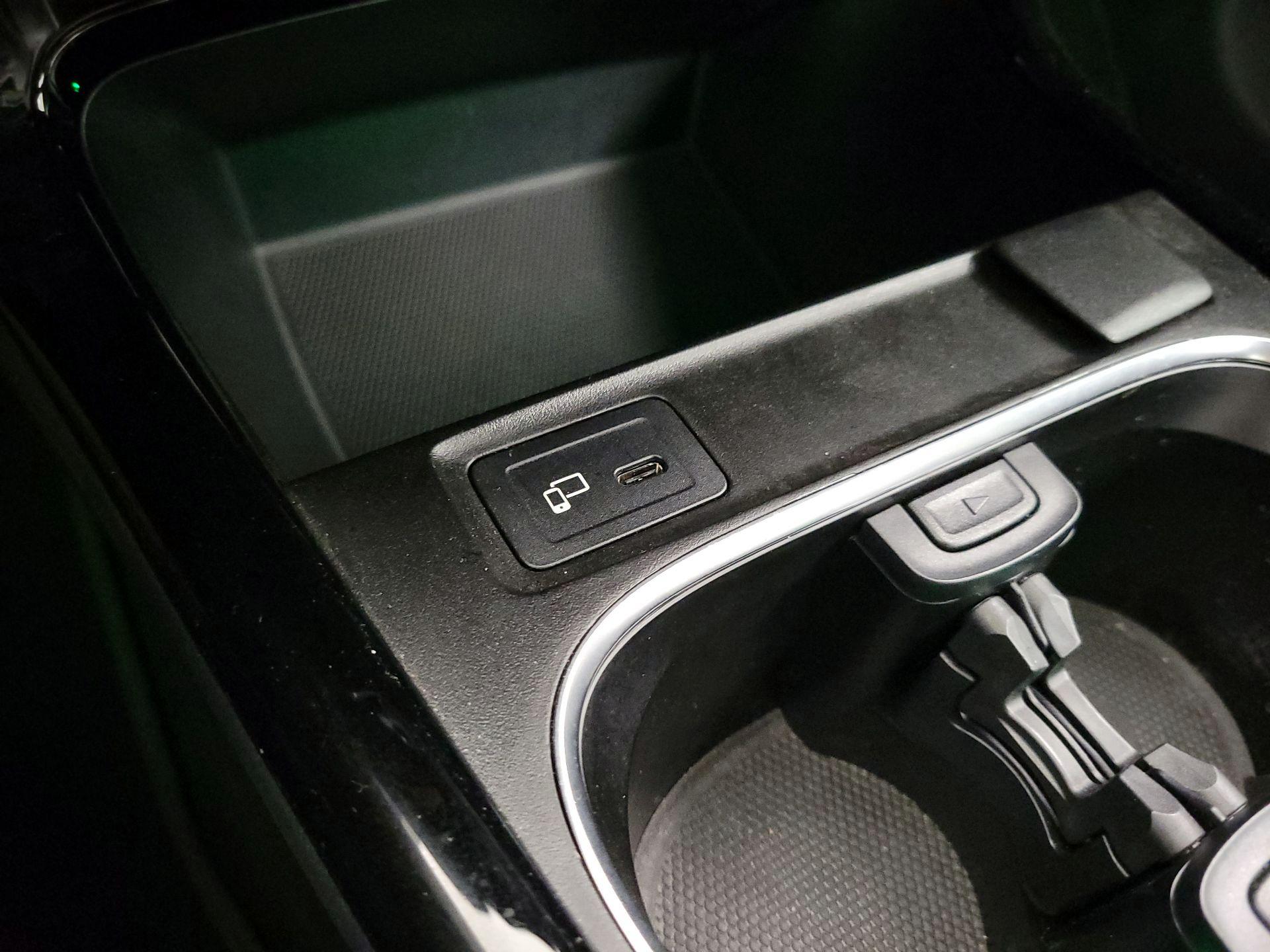 Thumbnail: 2023 Mercedes-Benz CLA - 18