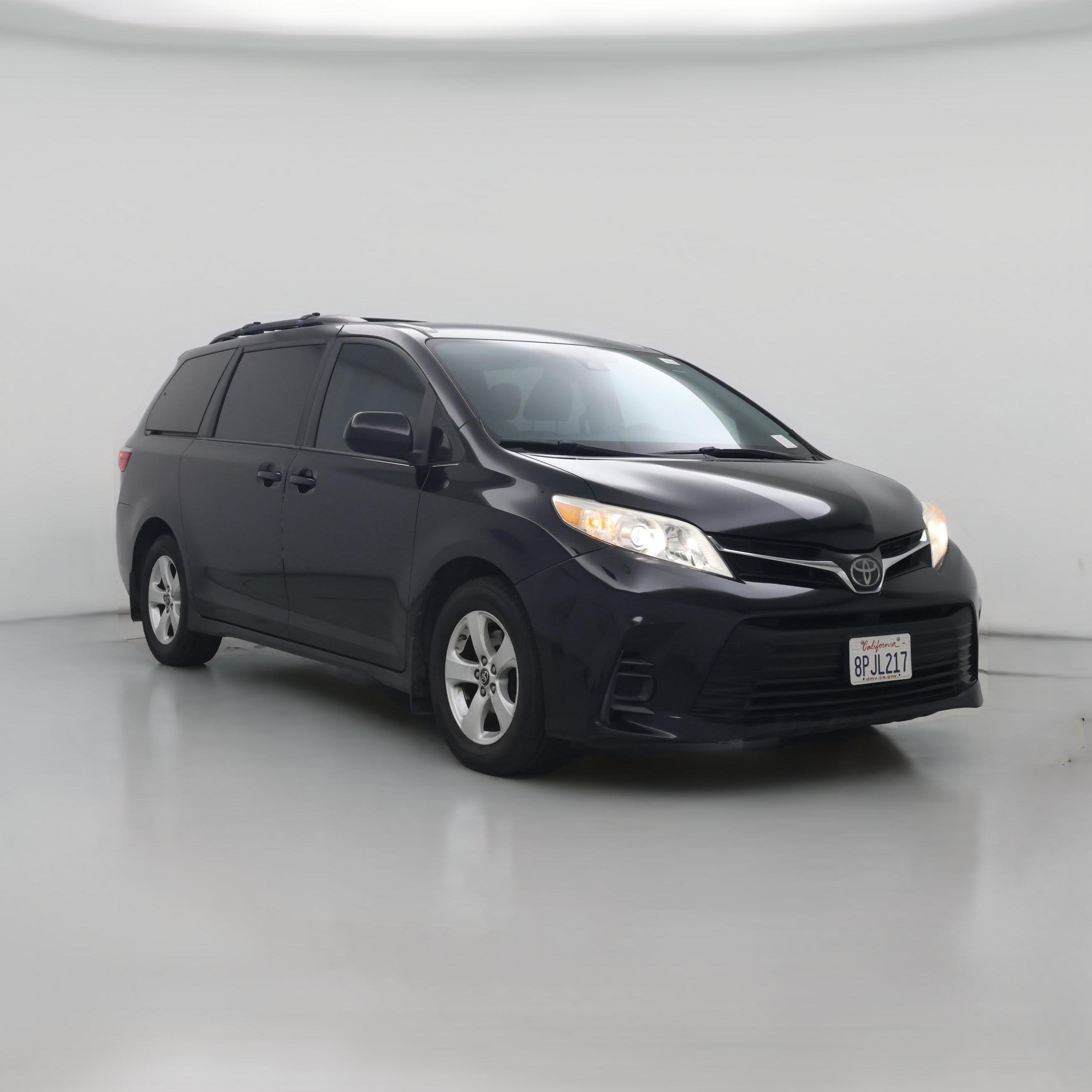Thumbnail: 2018 Toyota Sienna - 1