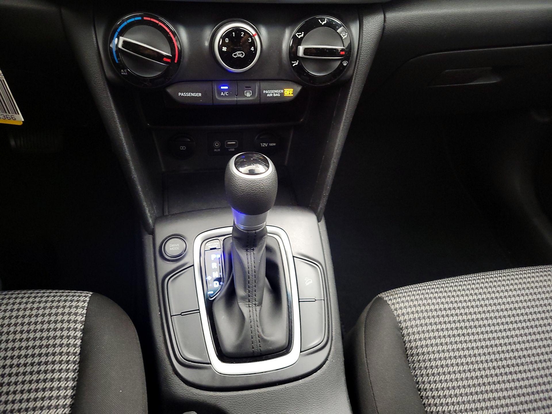 Thumbnail: 2021 Hyundai Kona - 17