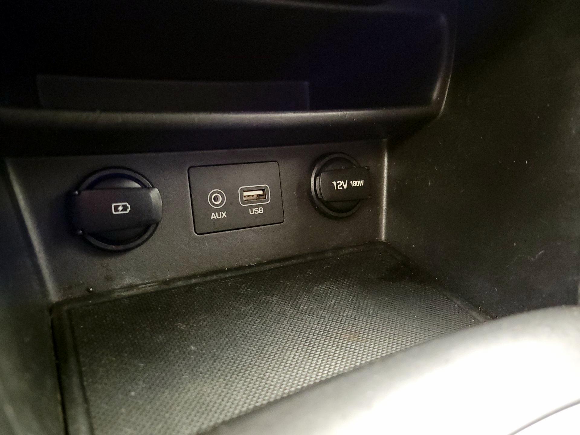 Thumbnail: 2021 Hyundai Kona - 18