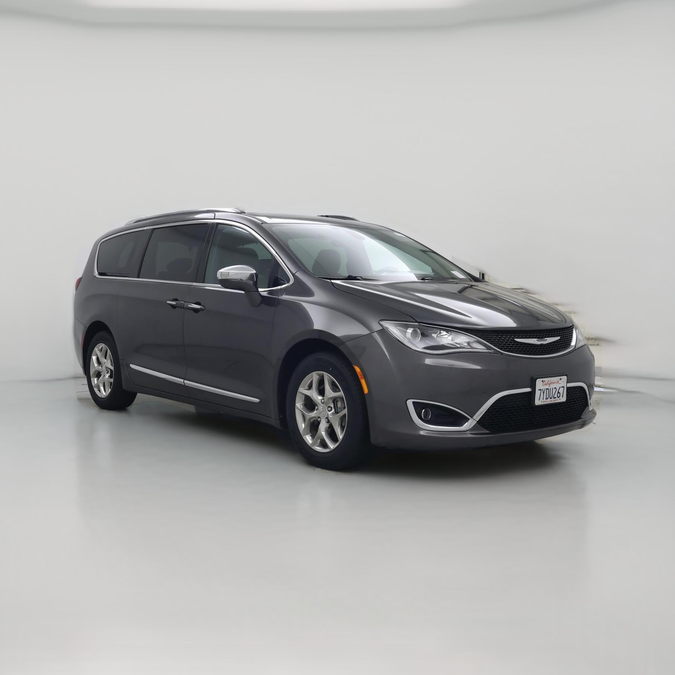 Thumbnail: 2017 Chrysler Pacifica - 1