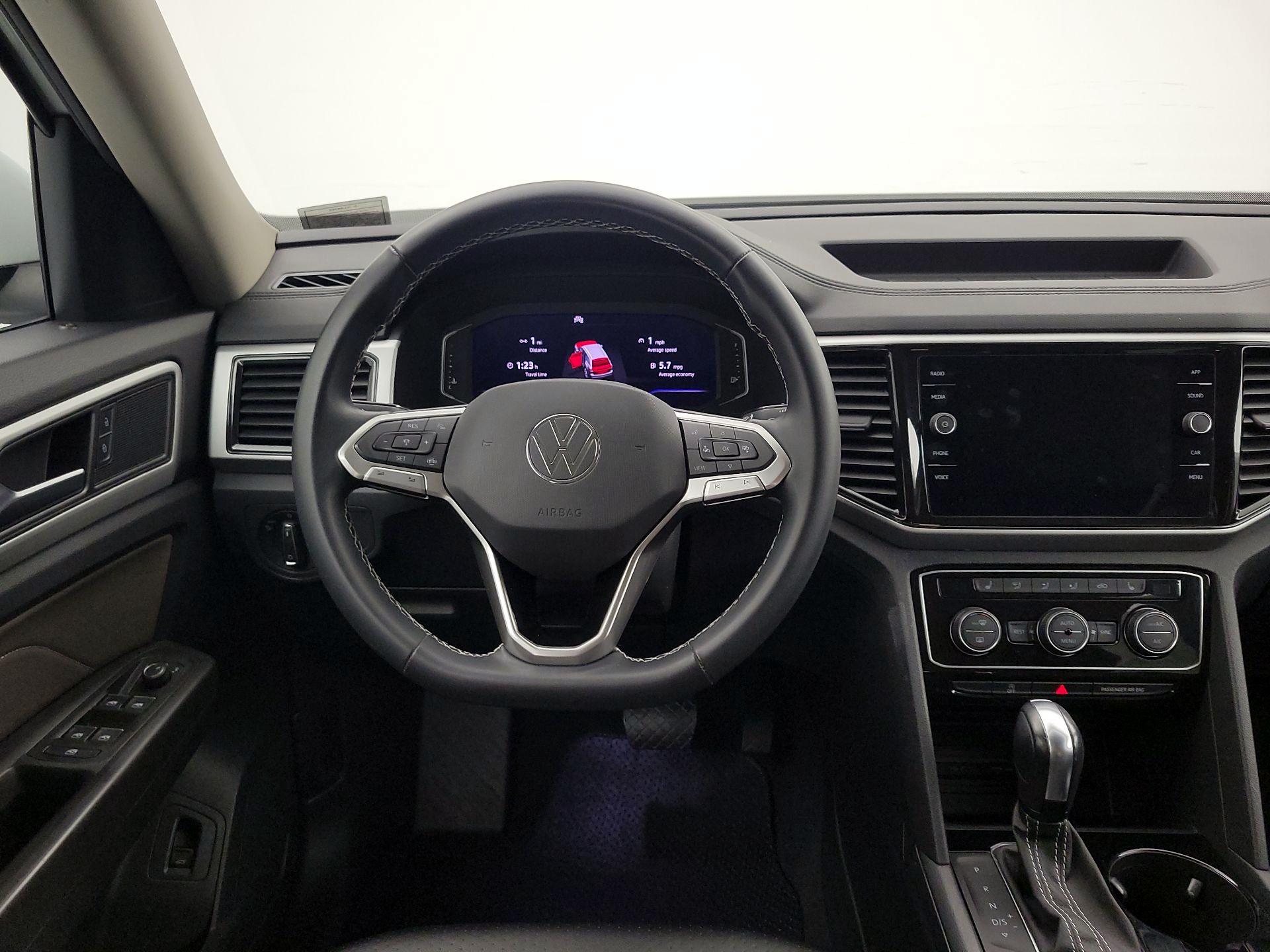 Thumbnail: 2022 Volkswagen Atlas - 10