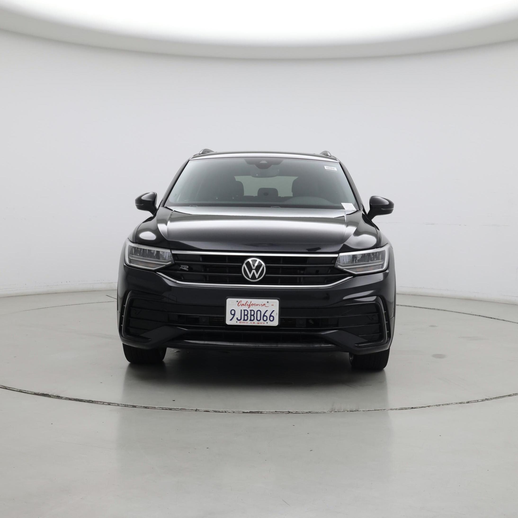 Thumbnail: 2022 Volkswagen Tiguan - 5
