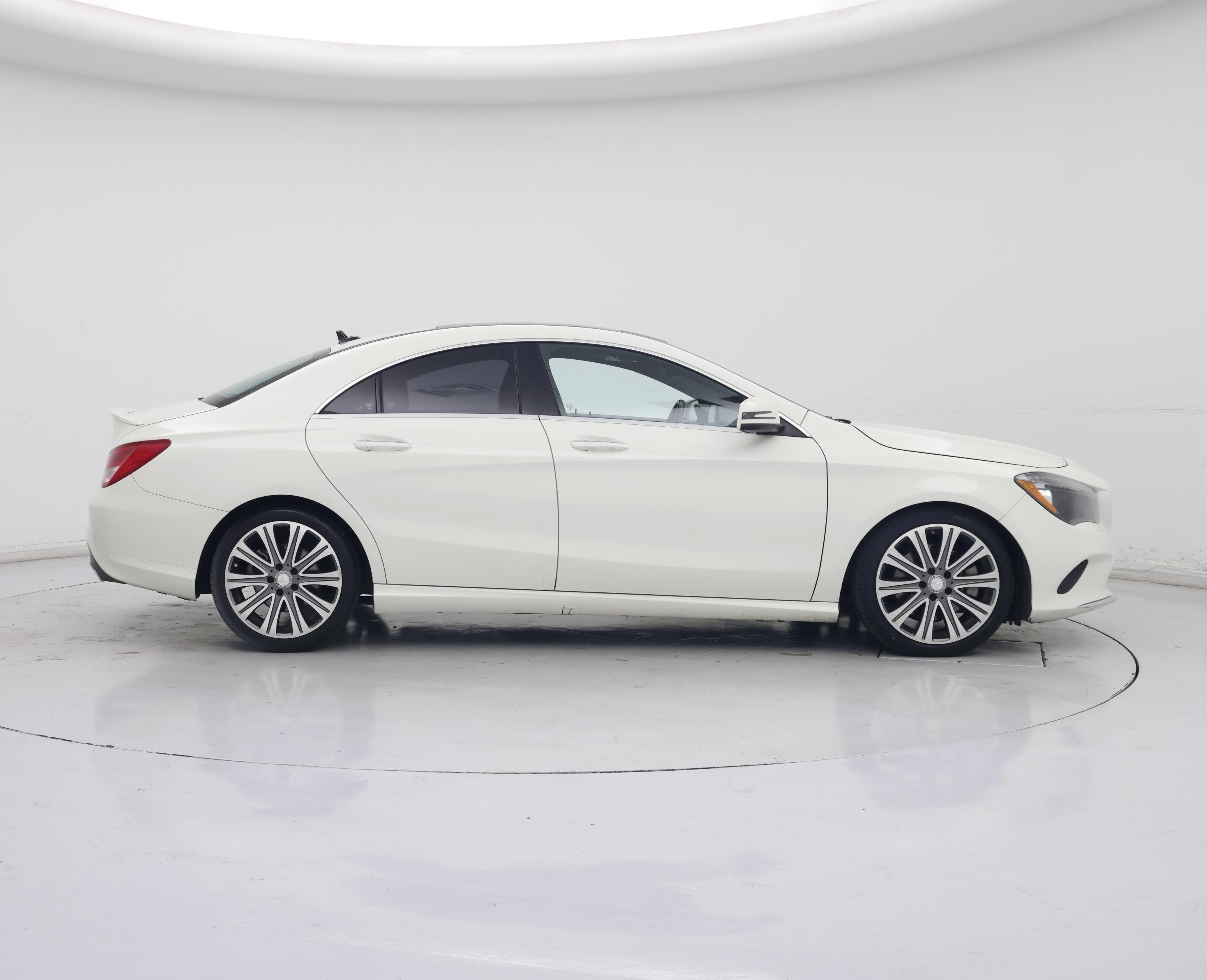 Thumbnail: 2017 Mercedes-Benz CLA - 7