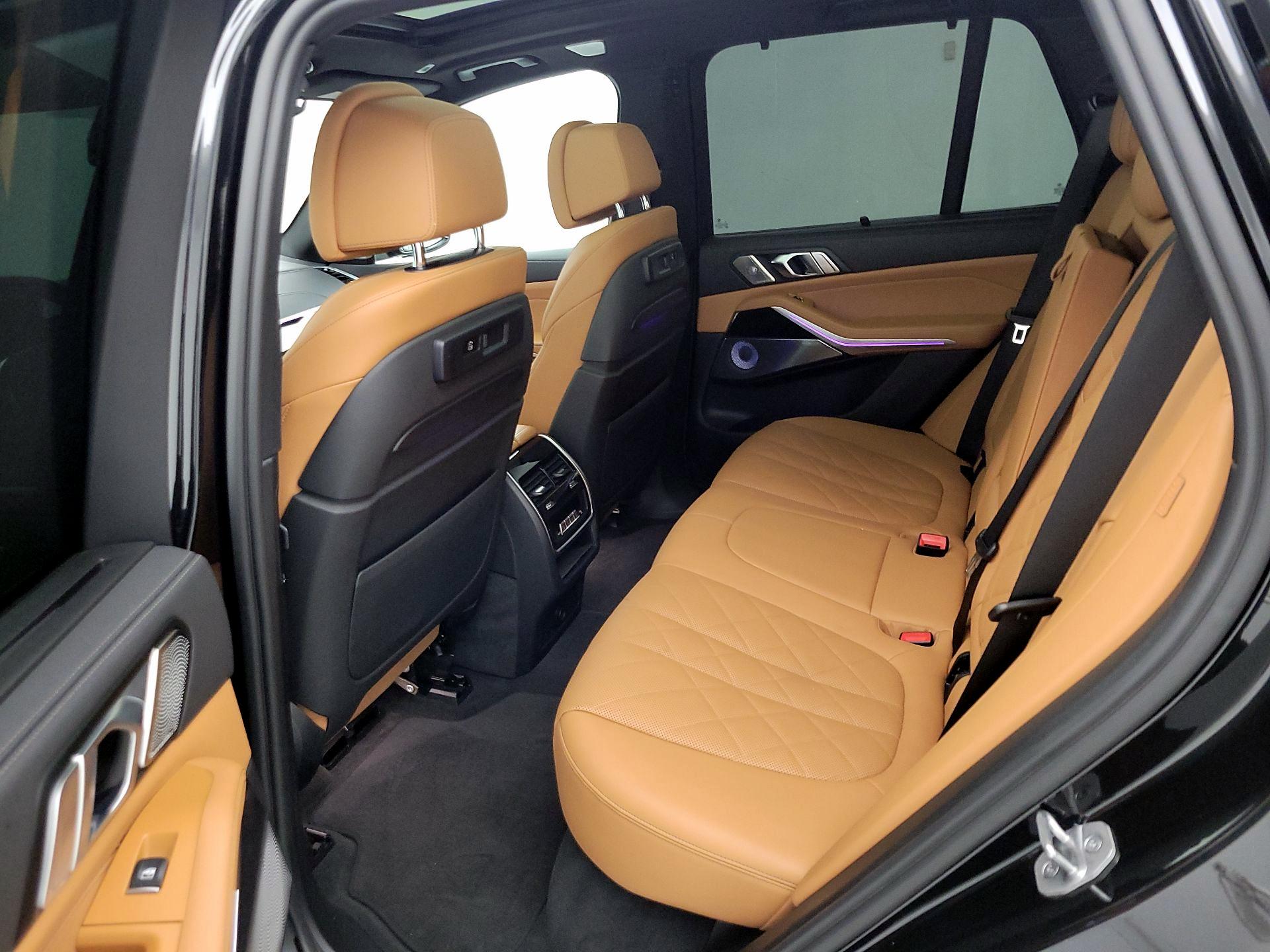 Thumbnail: 2023 BMW X5 - 20