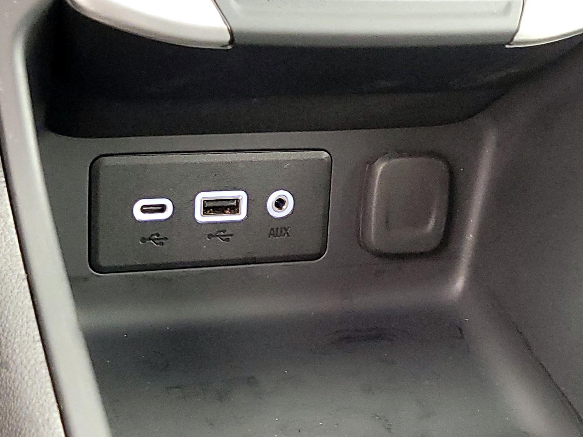 Thumbnail: 2024 GMC Terrain - 18