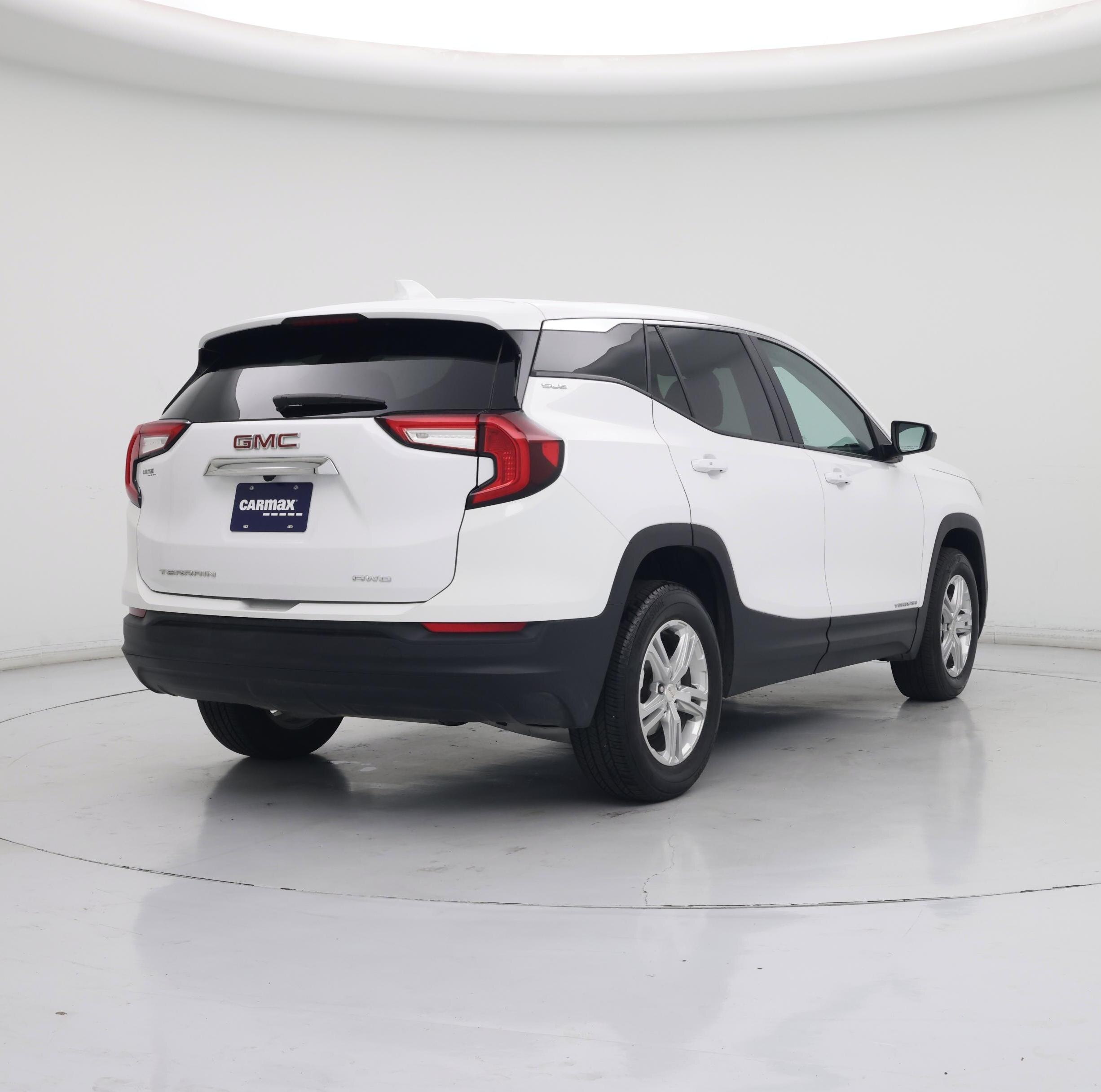 Thumbnail: 2024 GMC Terrain - 8