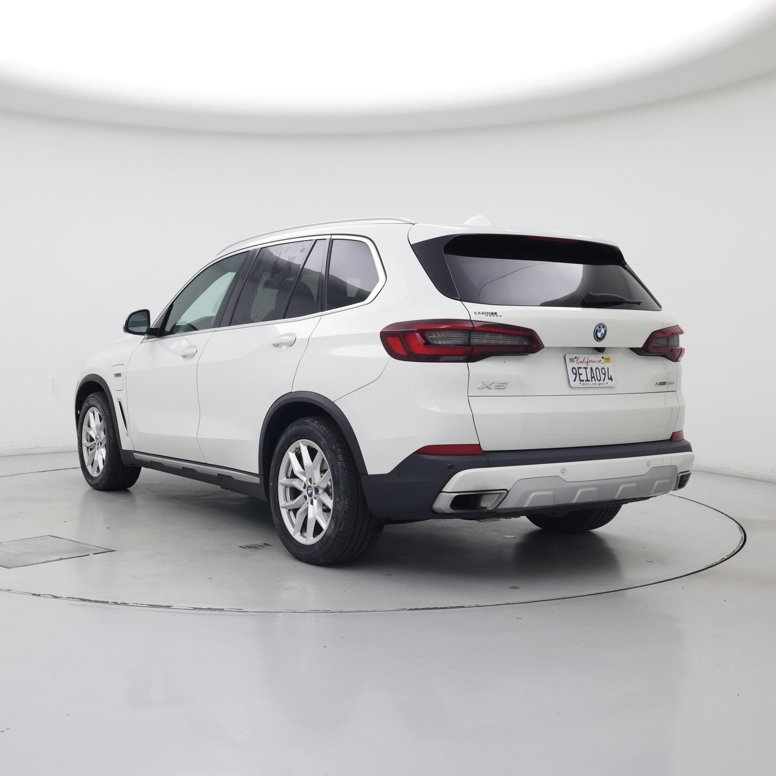 Thumbnail: 2023 BMW X5 - 2