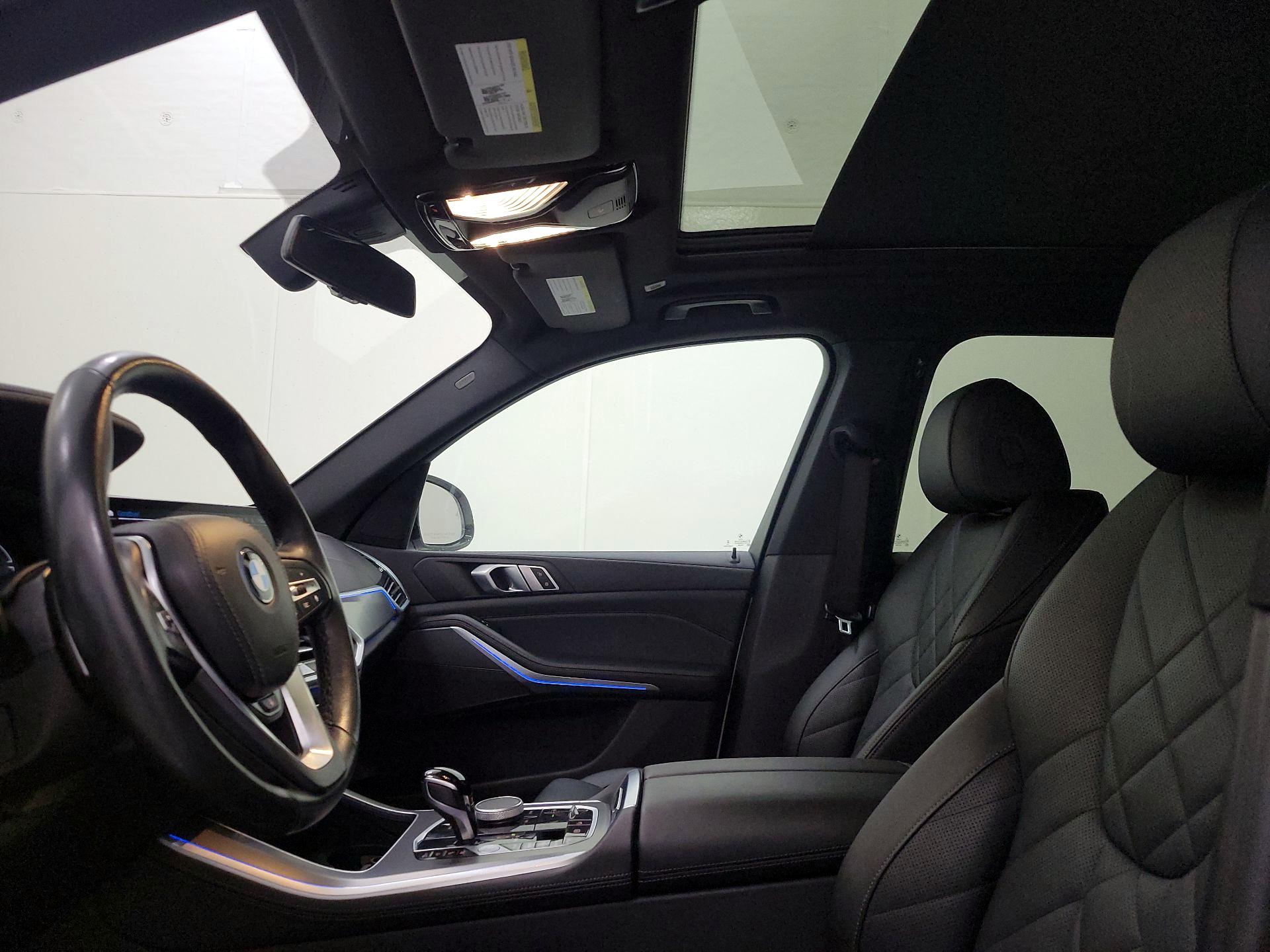 Thumbnail: 2023 BMW X5 - 20