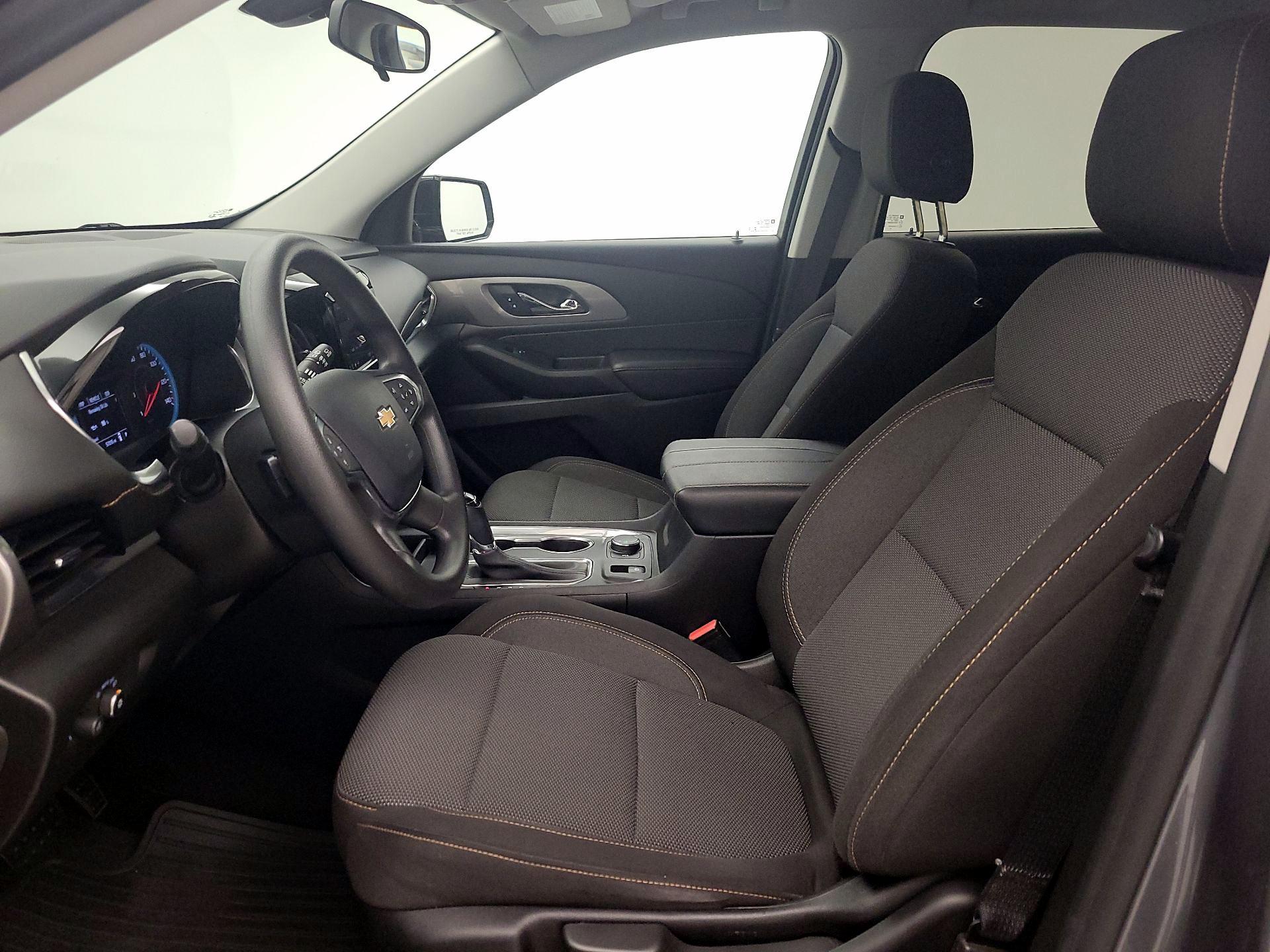 Thumbnail: 2020 Chevrolet Traverse - 11