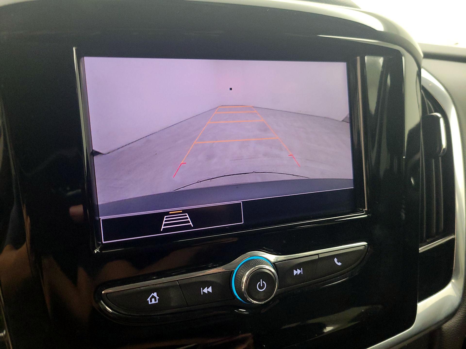 Thumbnail: 2020 Chevrolet Traverse - 14