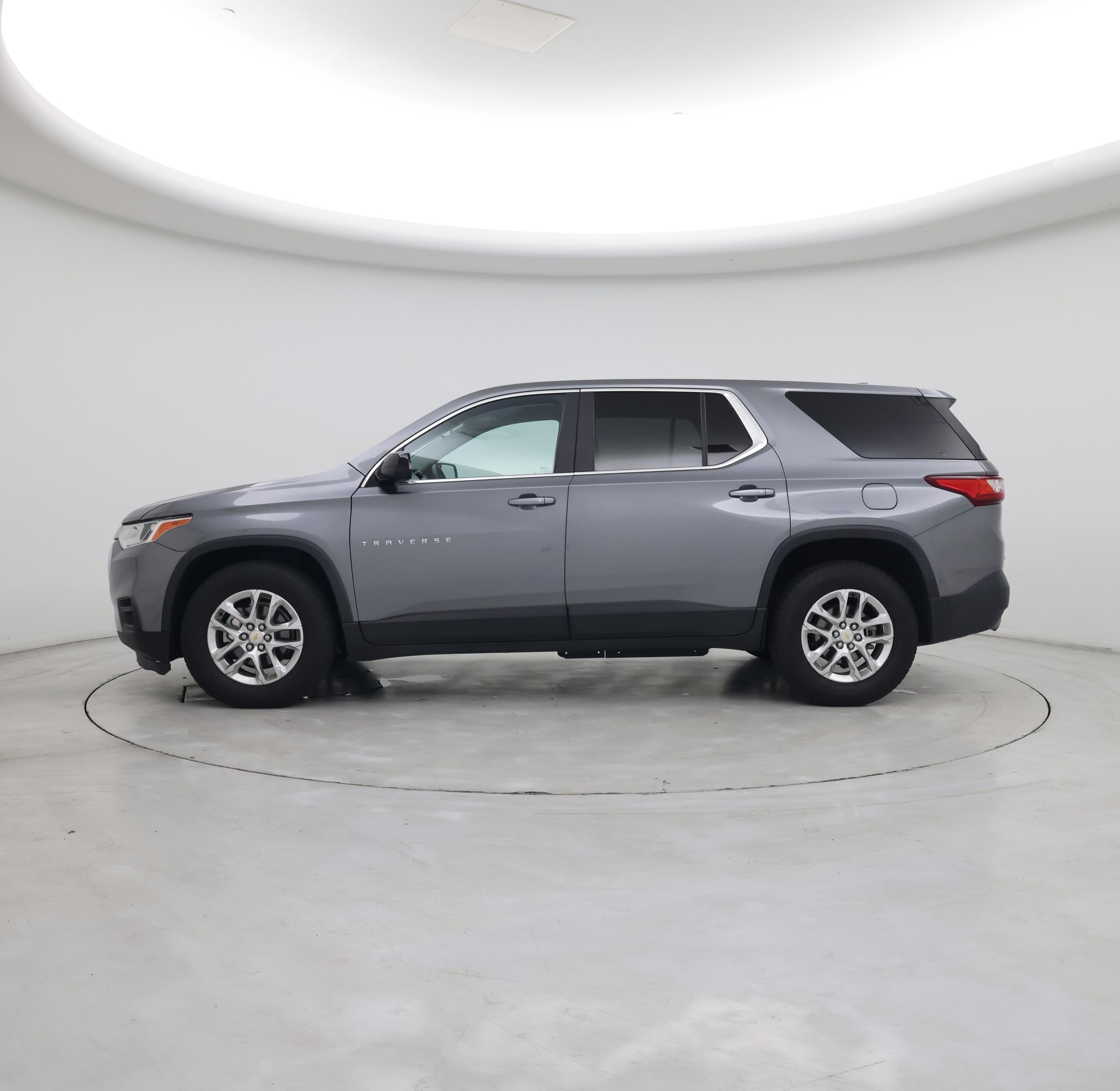 Thumbnail: 2020 Chevrolet Traverse - 3