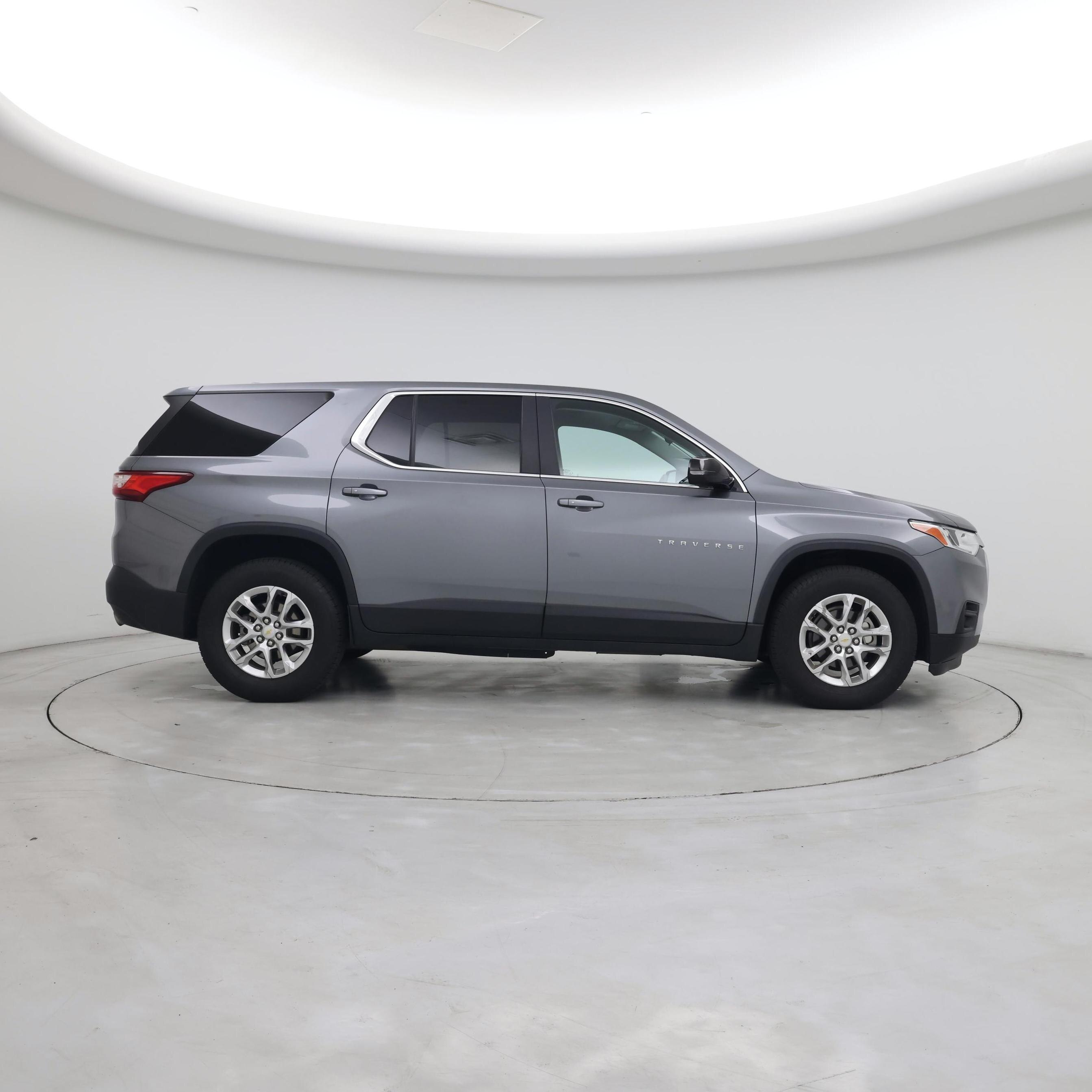 Thumbnail: 2020 Chevrolet Traverse - 7