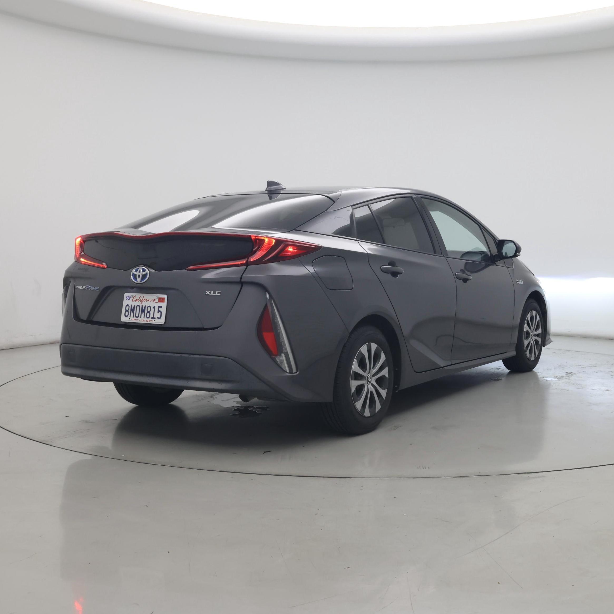 Thumbnail: 2020 Toyota Prius Prime - 8