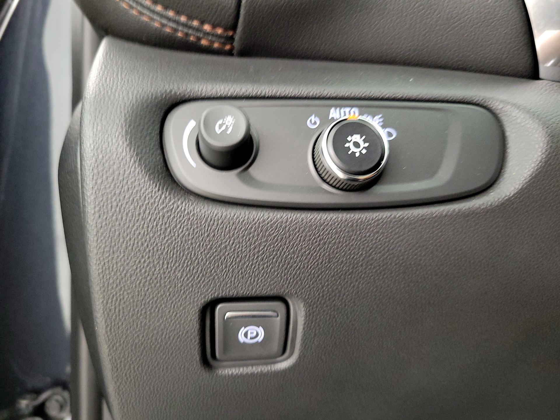 Thumbnail: 2022 Chevrolet Blazer - 13