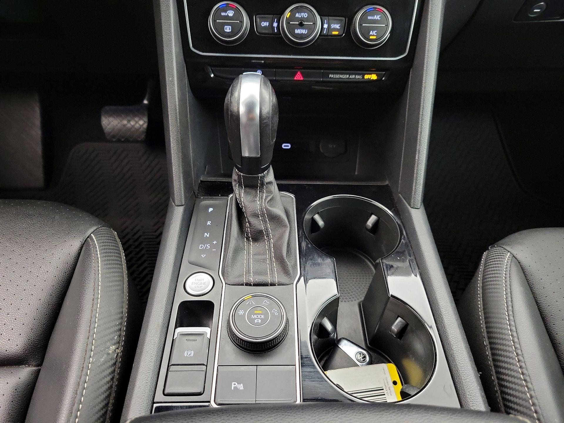 Thumbnail: 2022 Volkswagen Atlas - 17