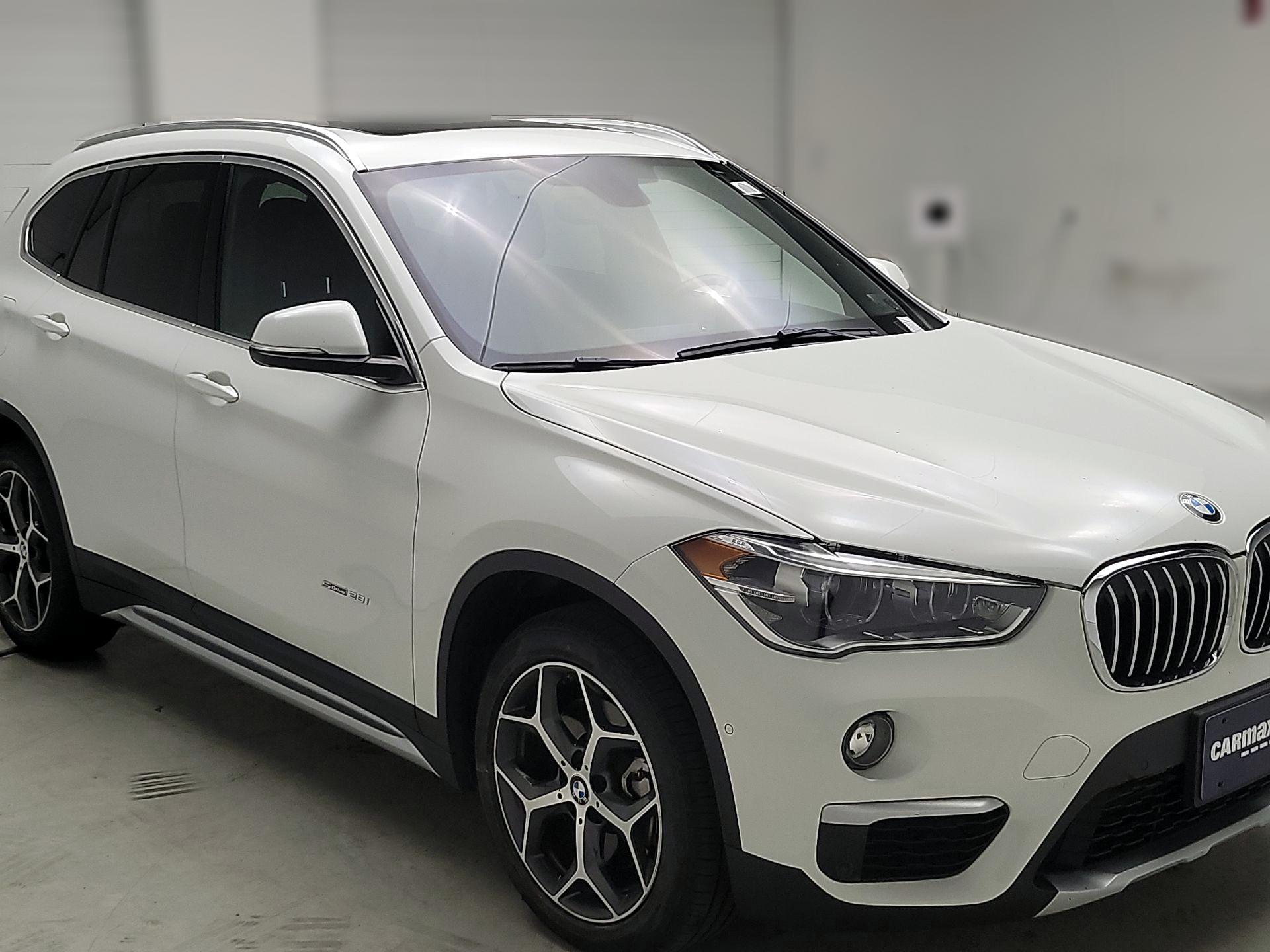 Thumbnail: 2017 BMW X1 - 1