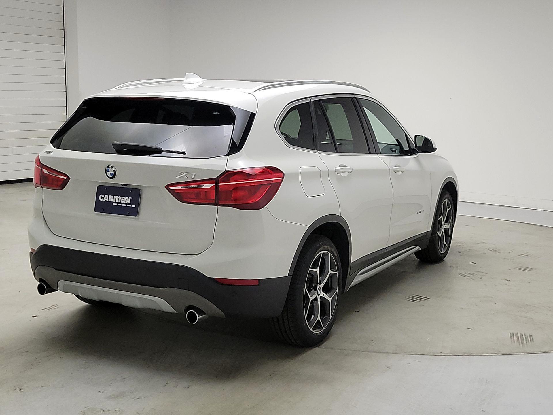 Thumbnail: 2017 BMW X1 - 5