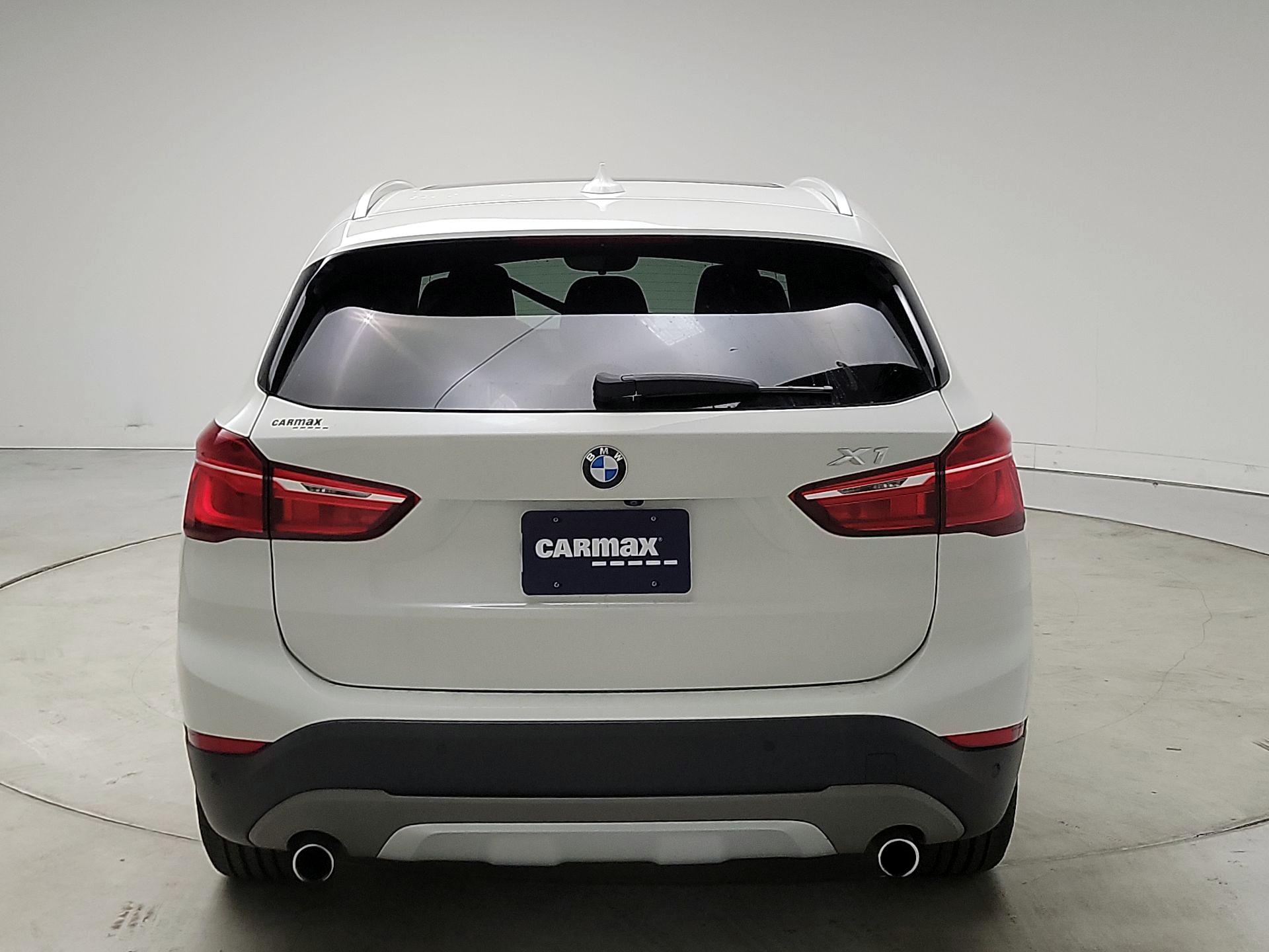 Thumbnail: 2017 BMW X1 - 6